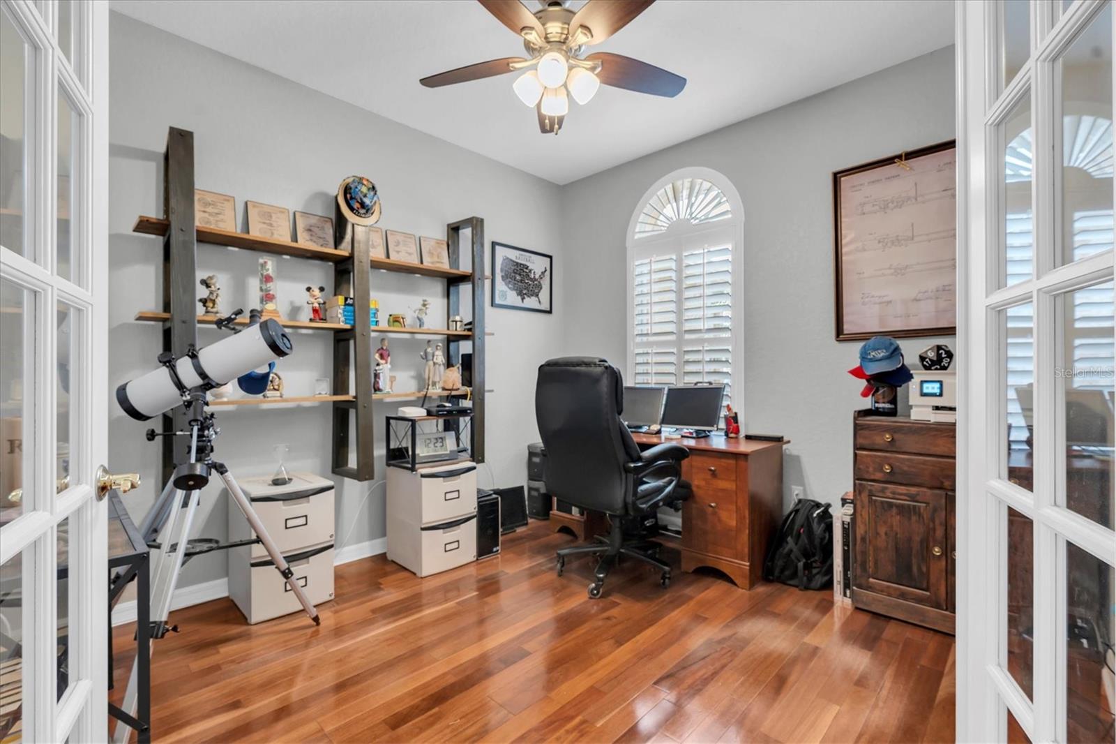 Image 18 of 56 For 27446 Kirkwood Circle