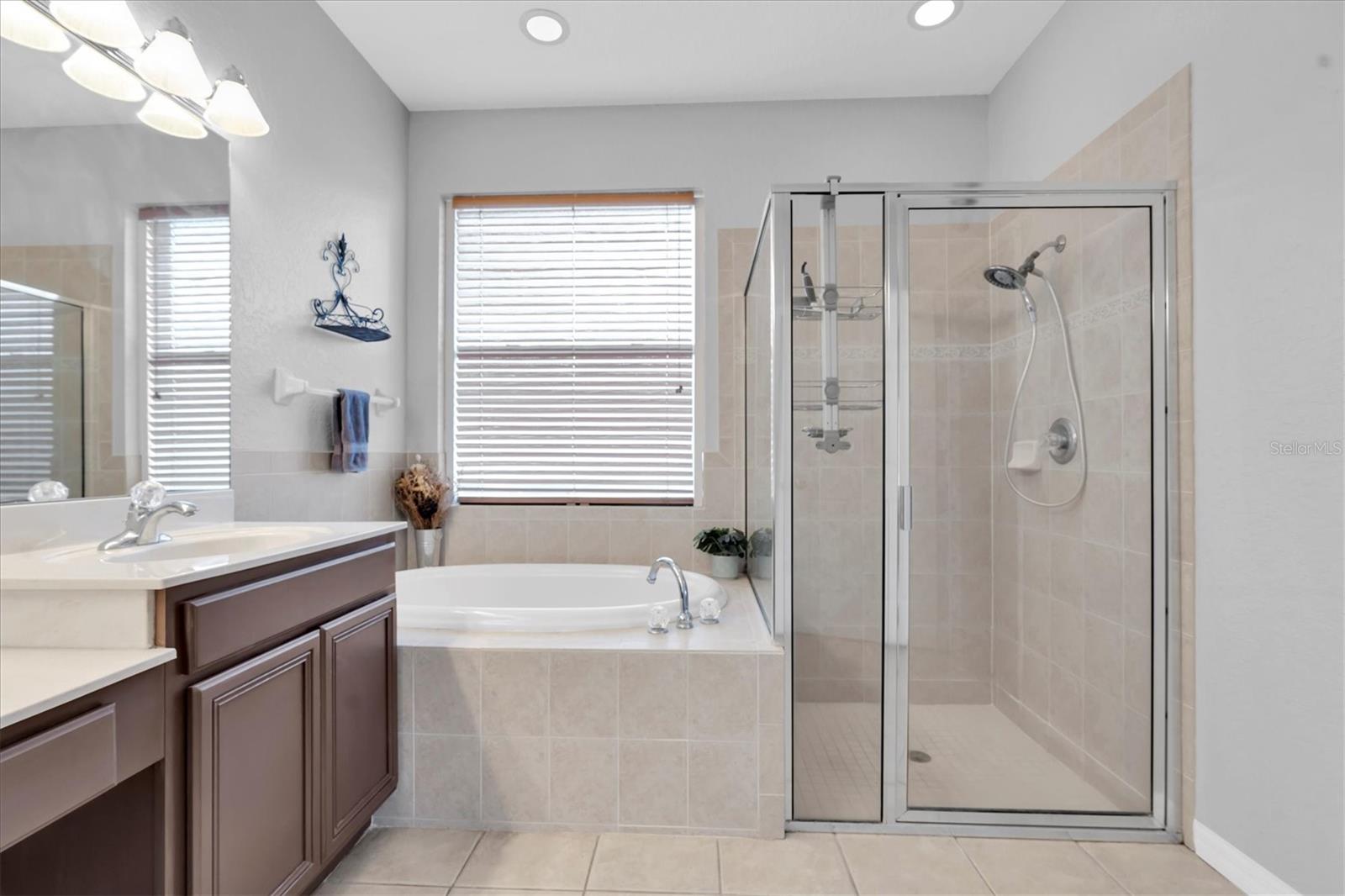 Image 24 of 56 For 27446 Kirkwood Circle