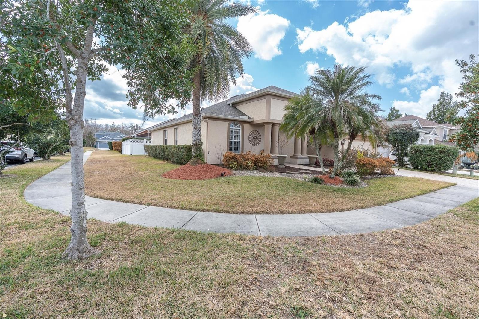 Image 38 of 56 For 27446 Kirkwood Circle