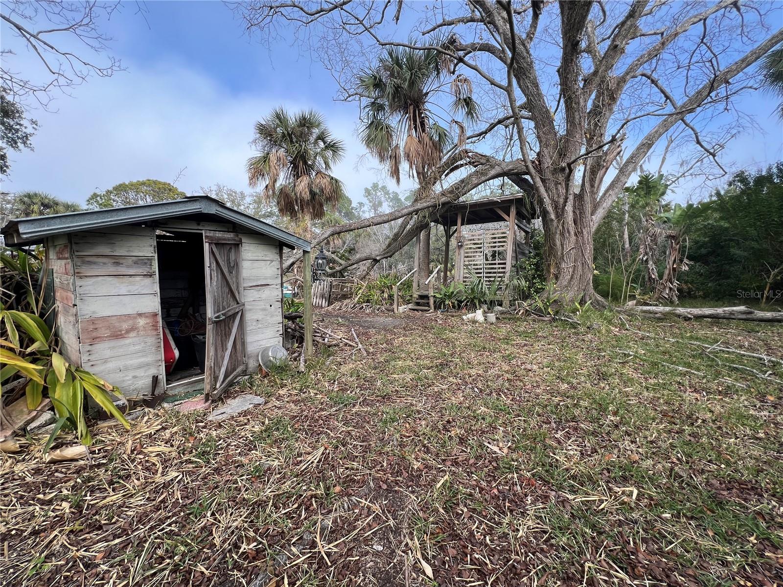 Image 5 of 27 For 6420 Oelsner Street