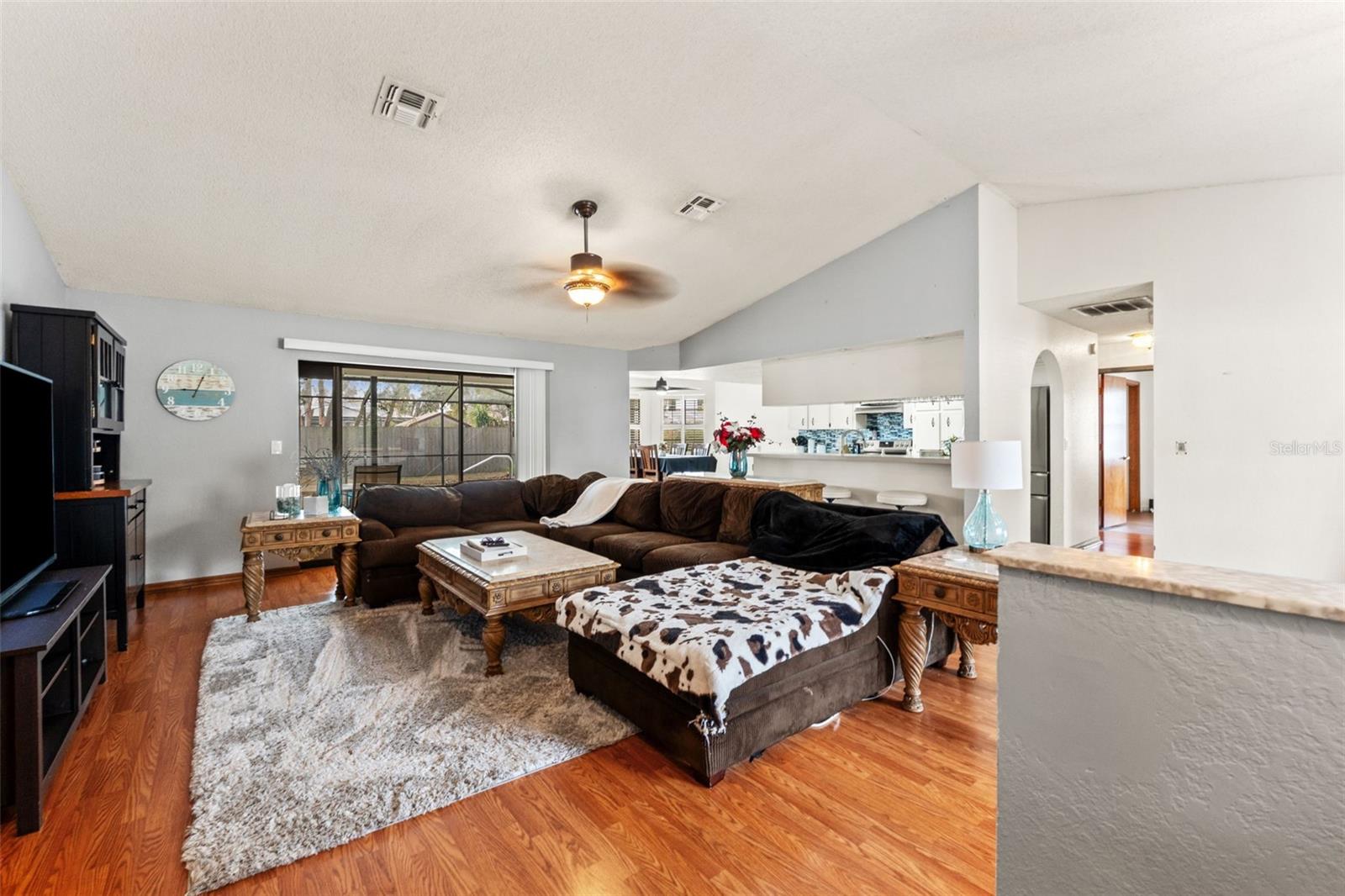 Image 10 of 47 For 8370 Durham Street