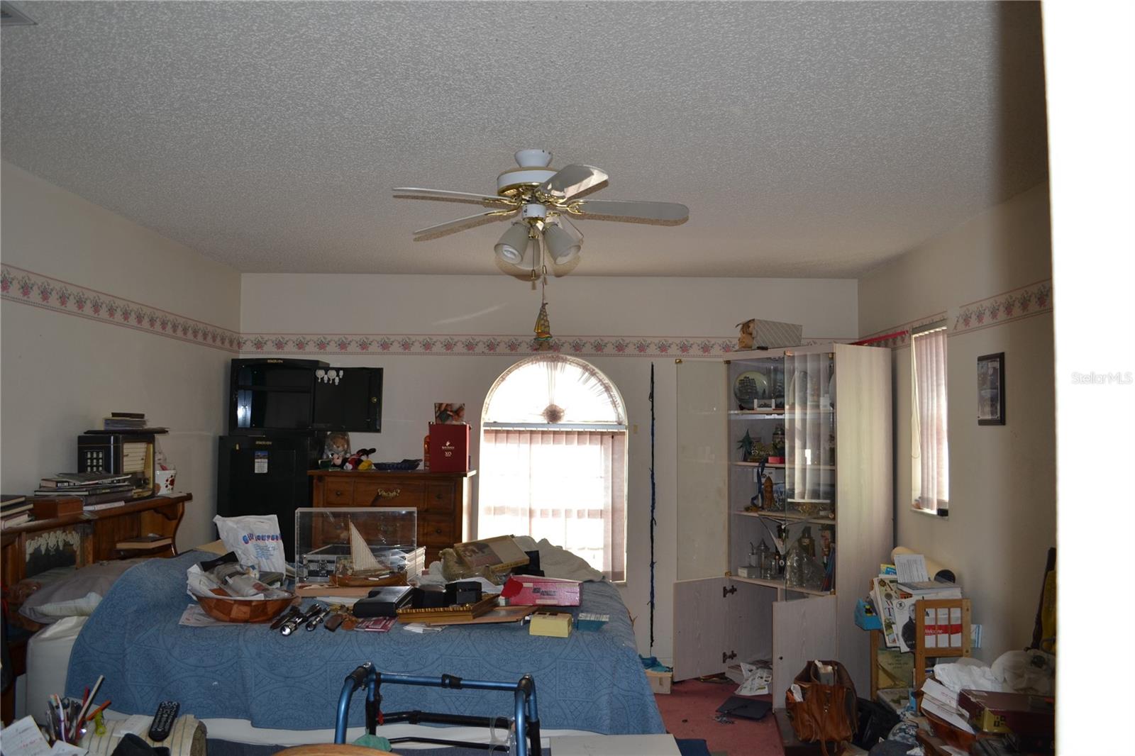 Image 16 of 52 For 6473 Blackbird Avenue