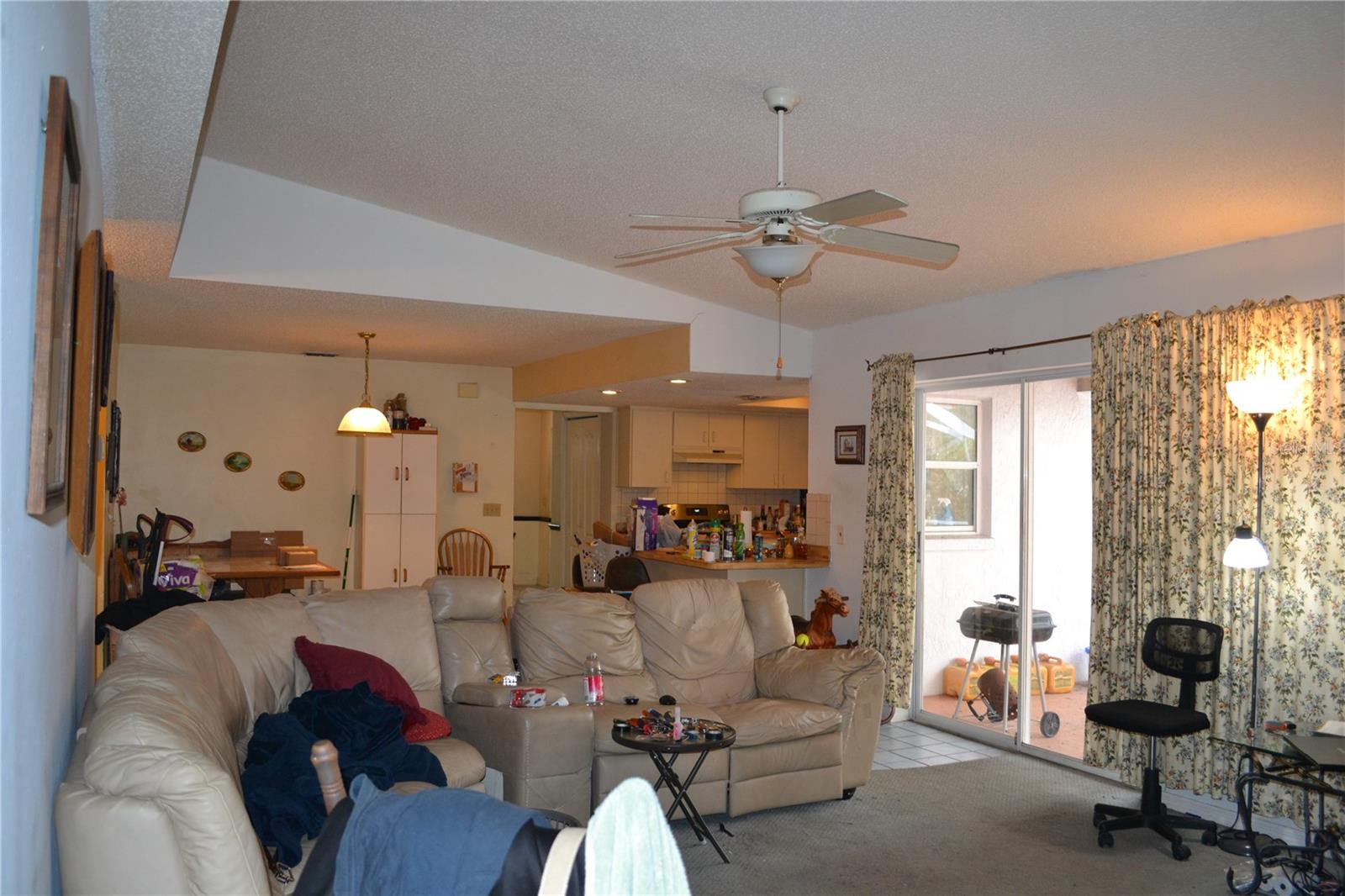 Image 24 of 52 For 6473 Blackbird Avenue