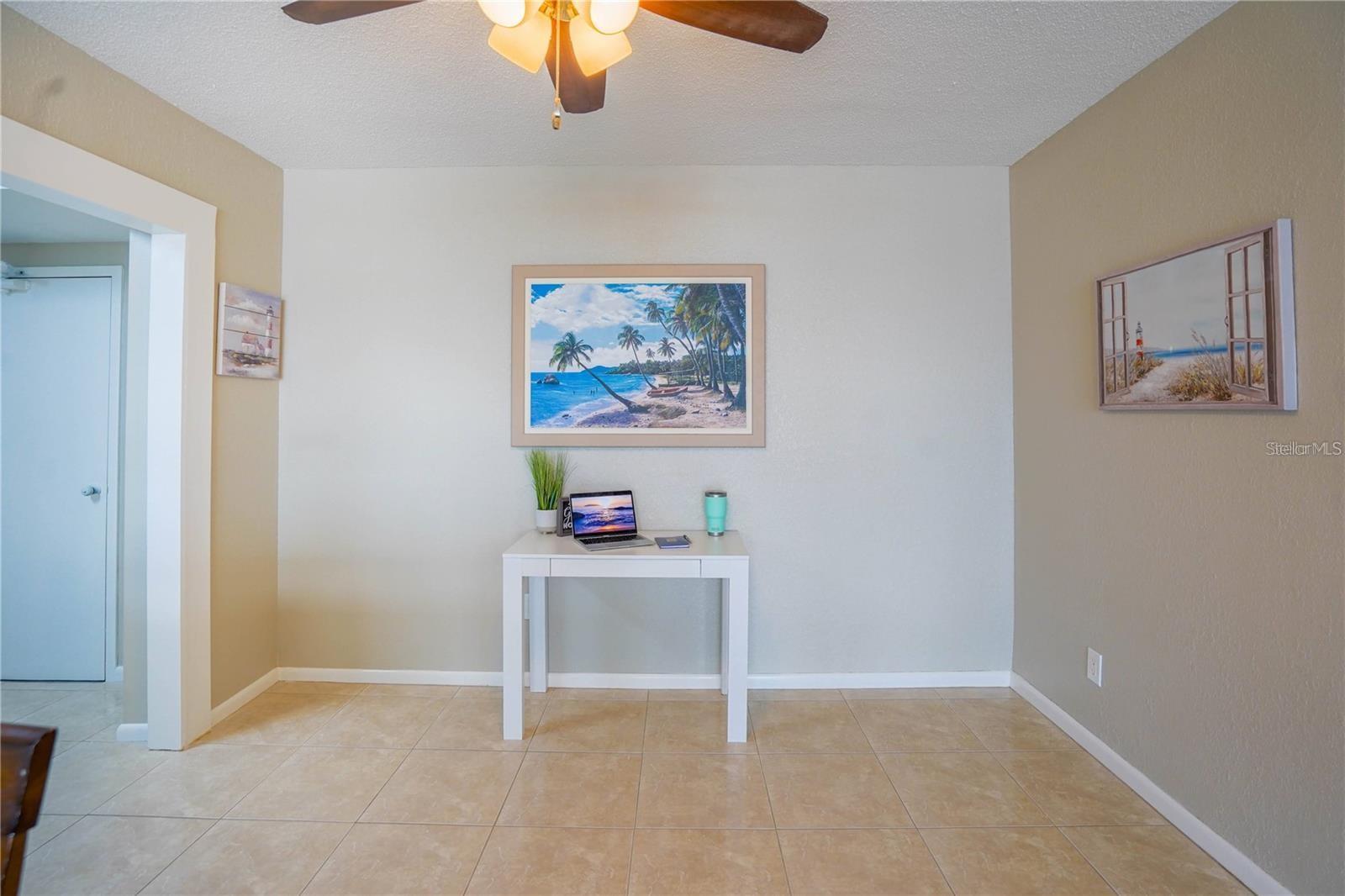 Image 18 of 60 For 7100 Sunshine Skyway Lane S 201