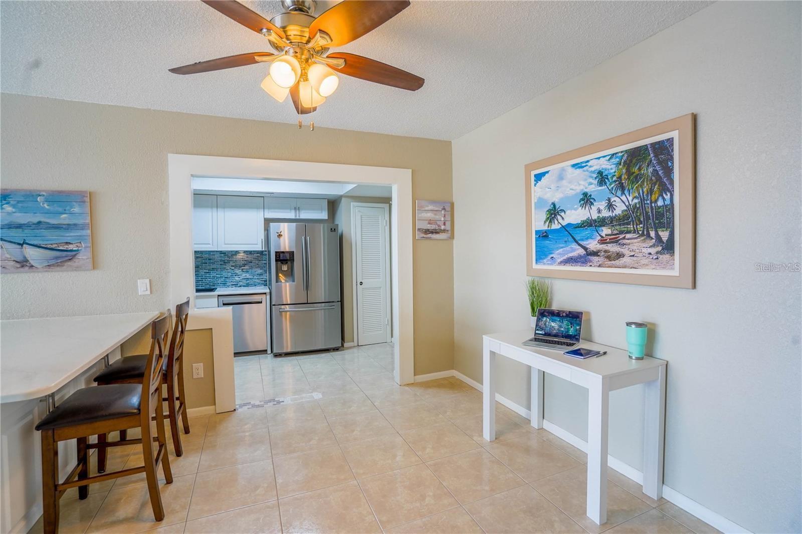 Image 37 of 60 For 7100 Sunshine Skyway Lane S 201