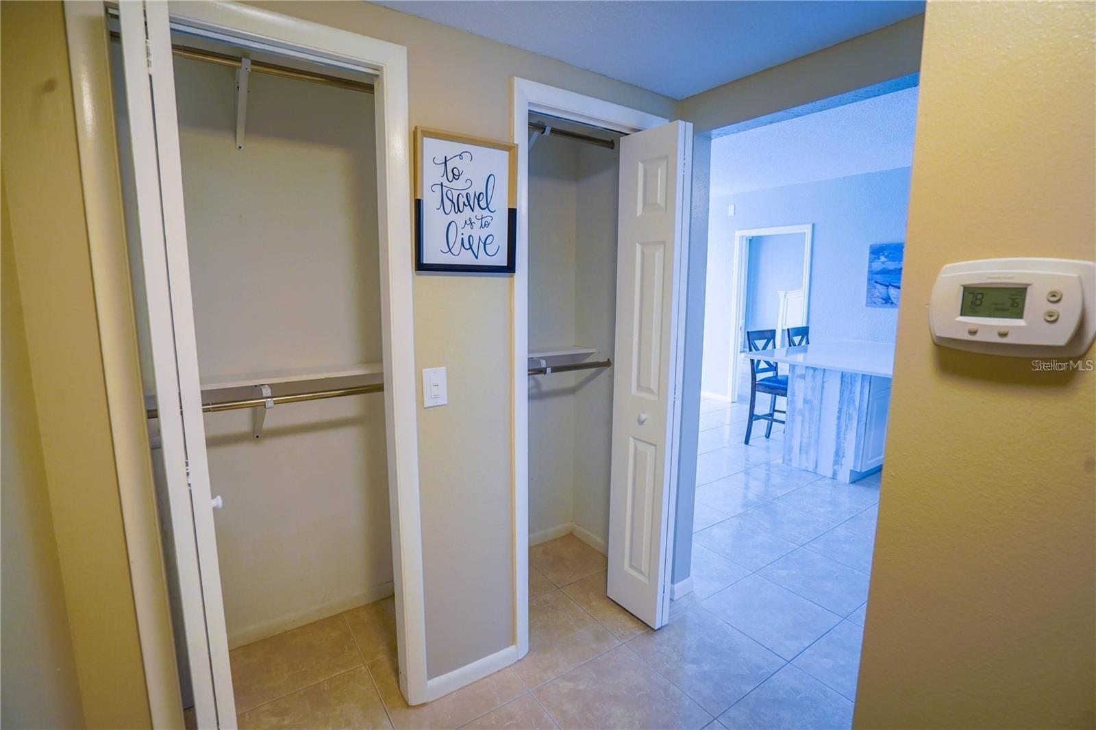 Image 46 of 60 For 7100 Sunshine Skyway Lane S 201