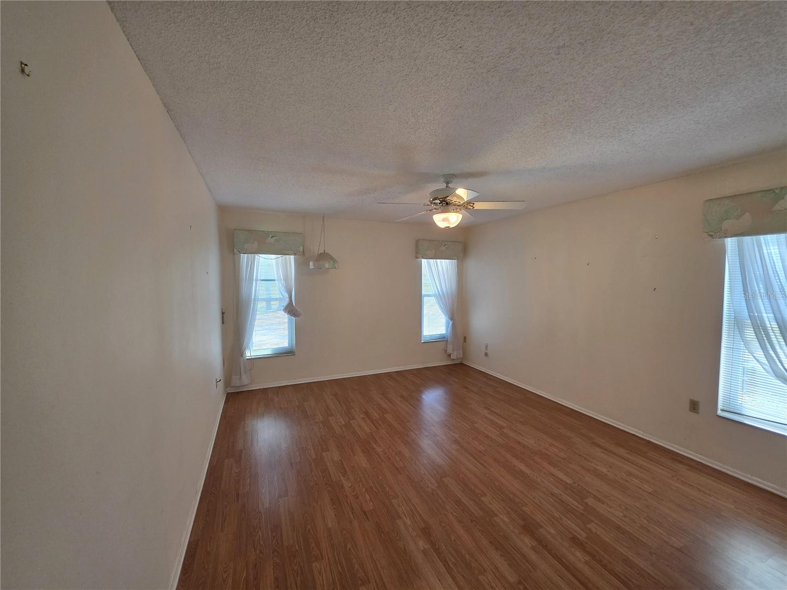 Image 8 of 23 For 2376 Bent Pine Court