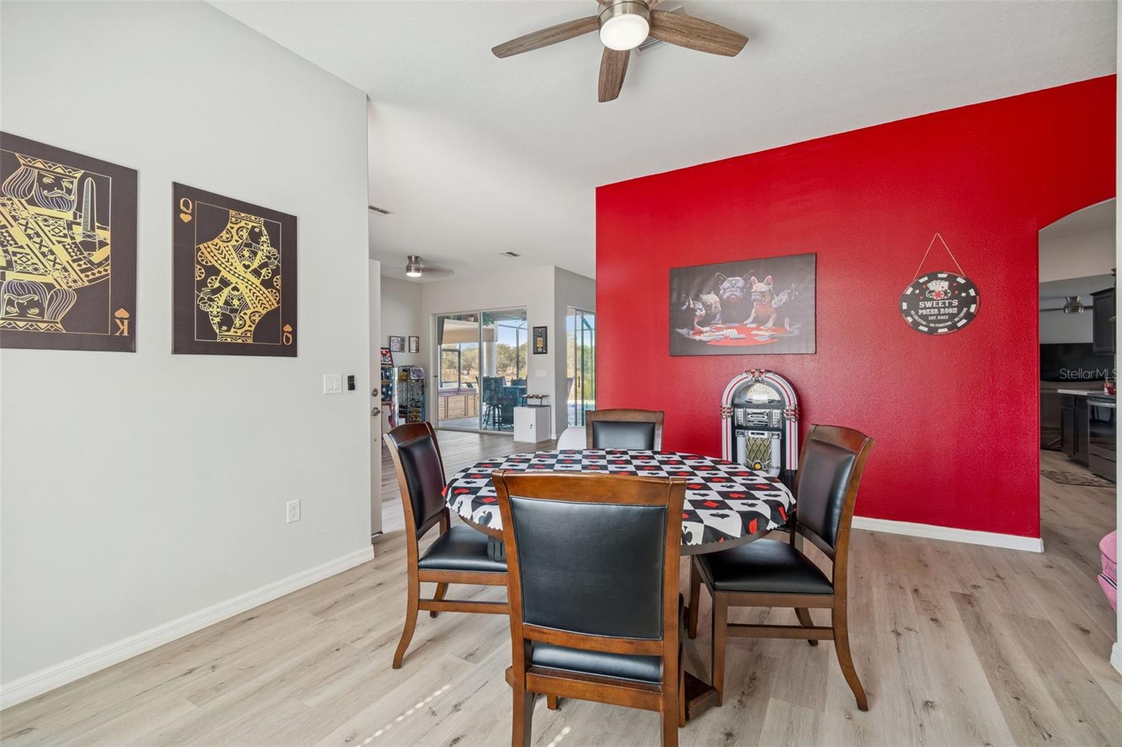 Image 16 of 60 For 18317 Treehaven Drive