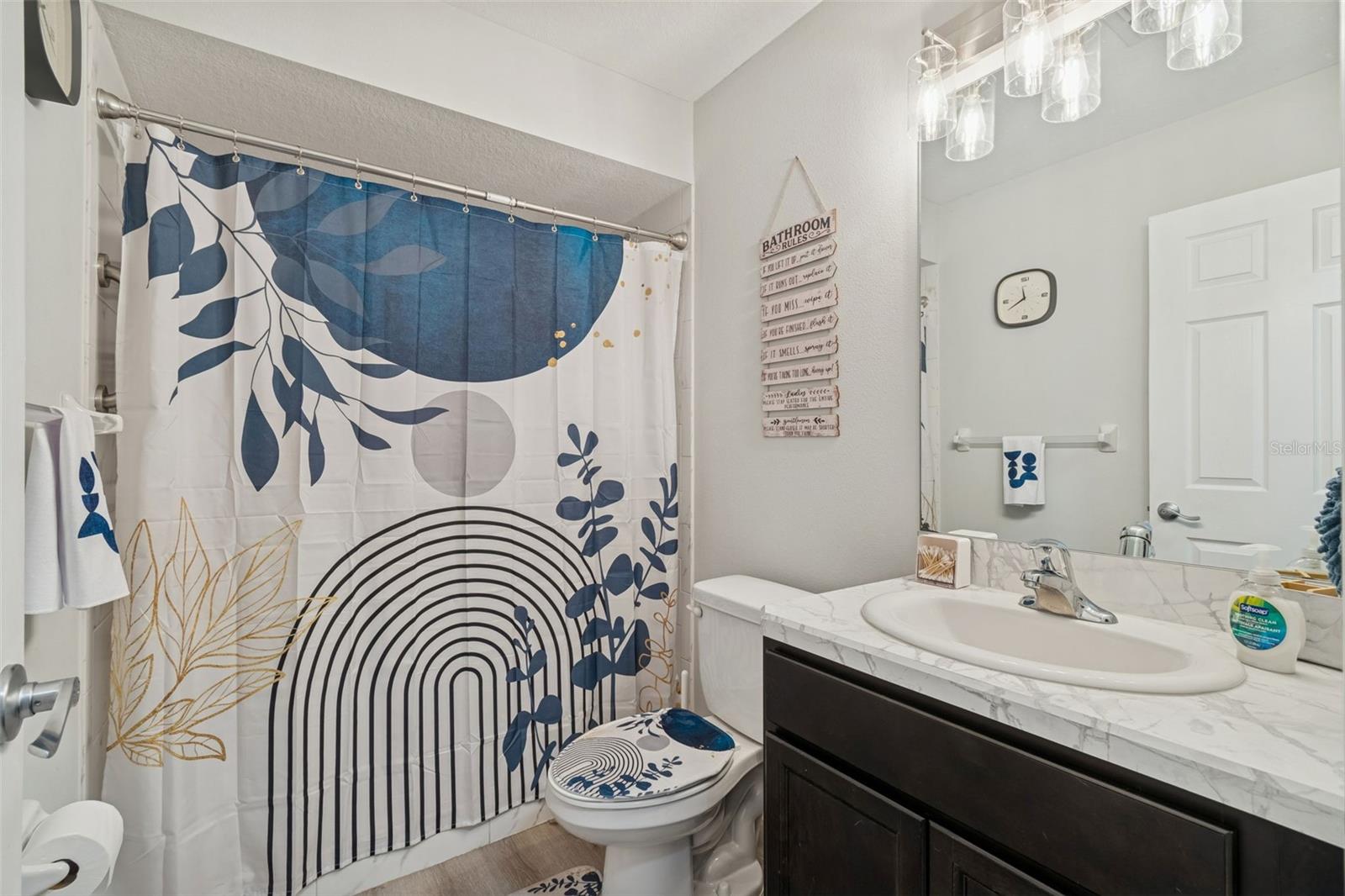 Image 42 of 60 For 18317 Treehaven Drive