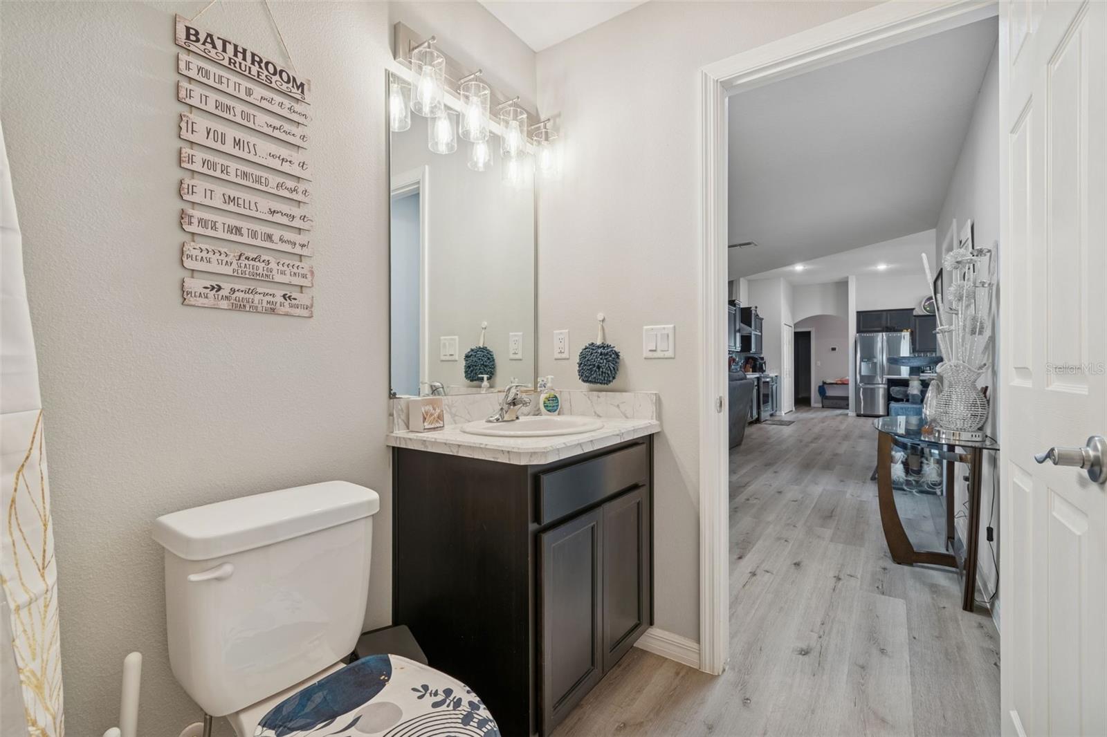 Image 43 of 60 For 18317 Treehaven Drive