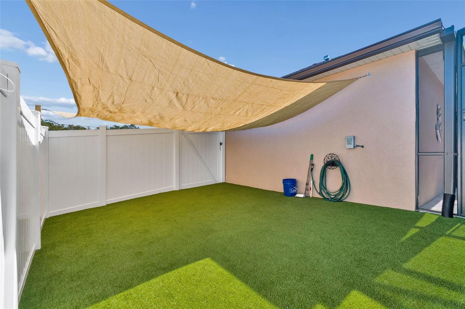 Image 57 of 60 For 18317 Treehaven Drive