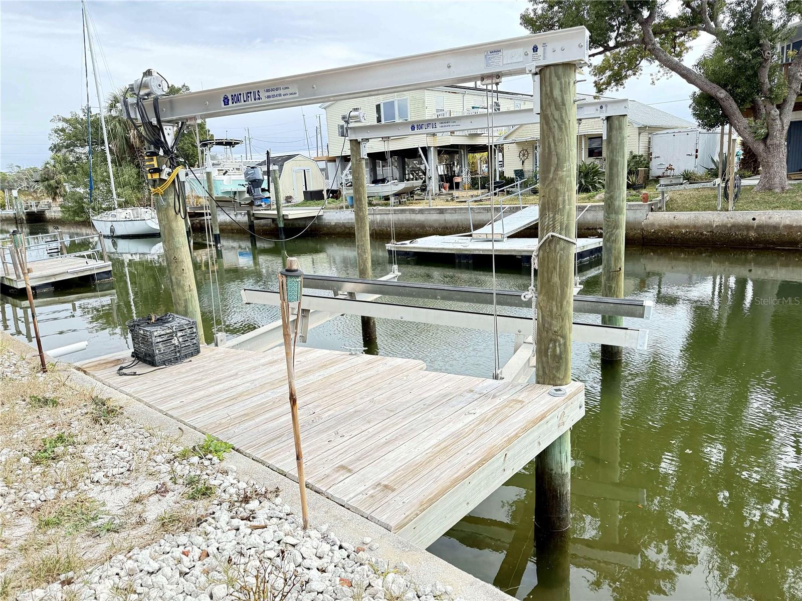 Image 4 of 14 For 6818 Gull Lane