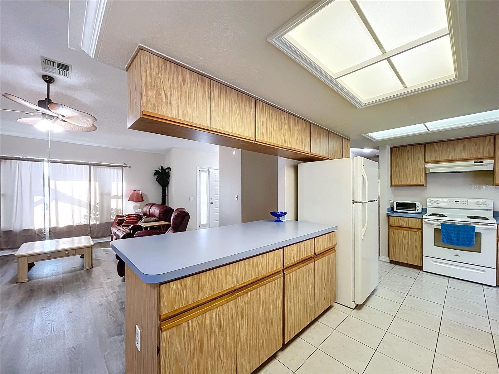 Listing photo id 23 for 12271 Katherwood Street