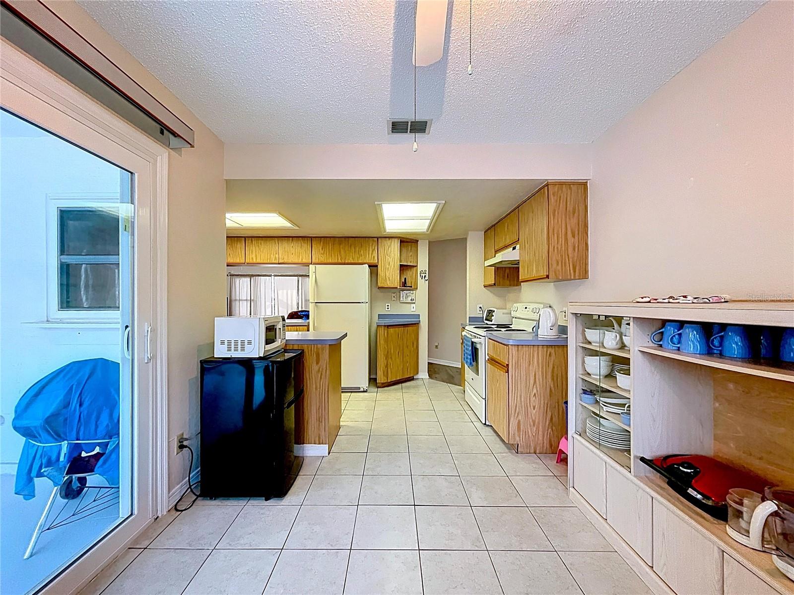 Listing photo id 24 for 12271 Katherwood Street