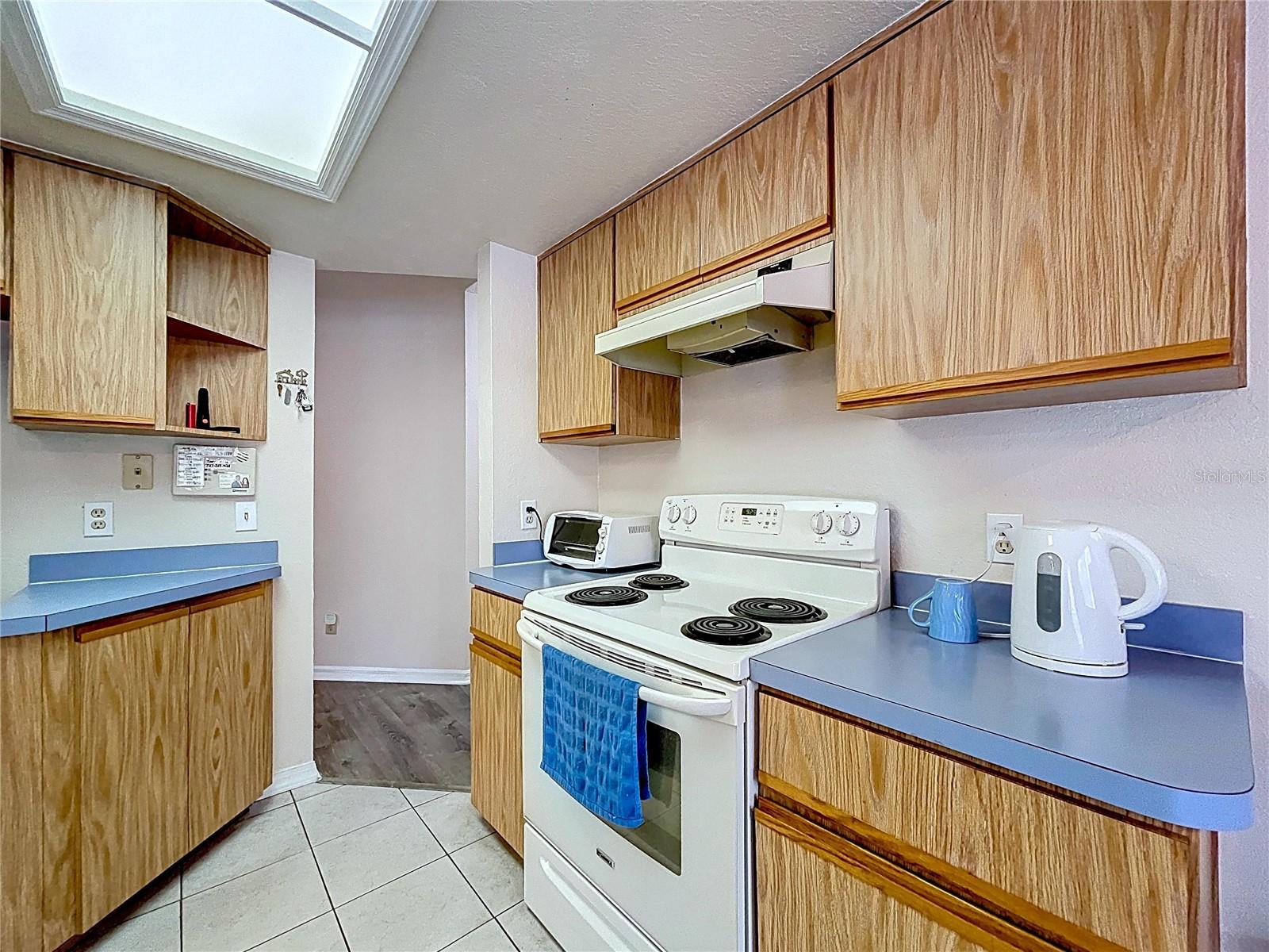 Listing photo id 27 for 12271 Katherwood Street