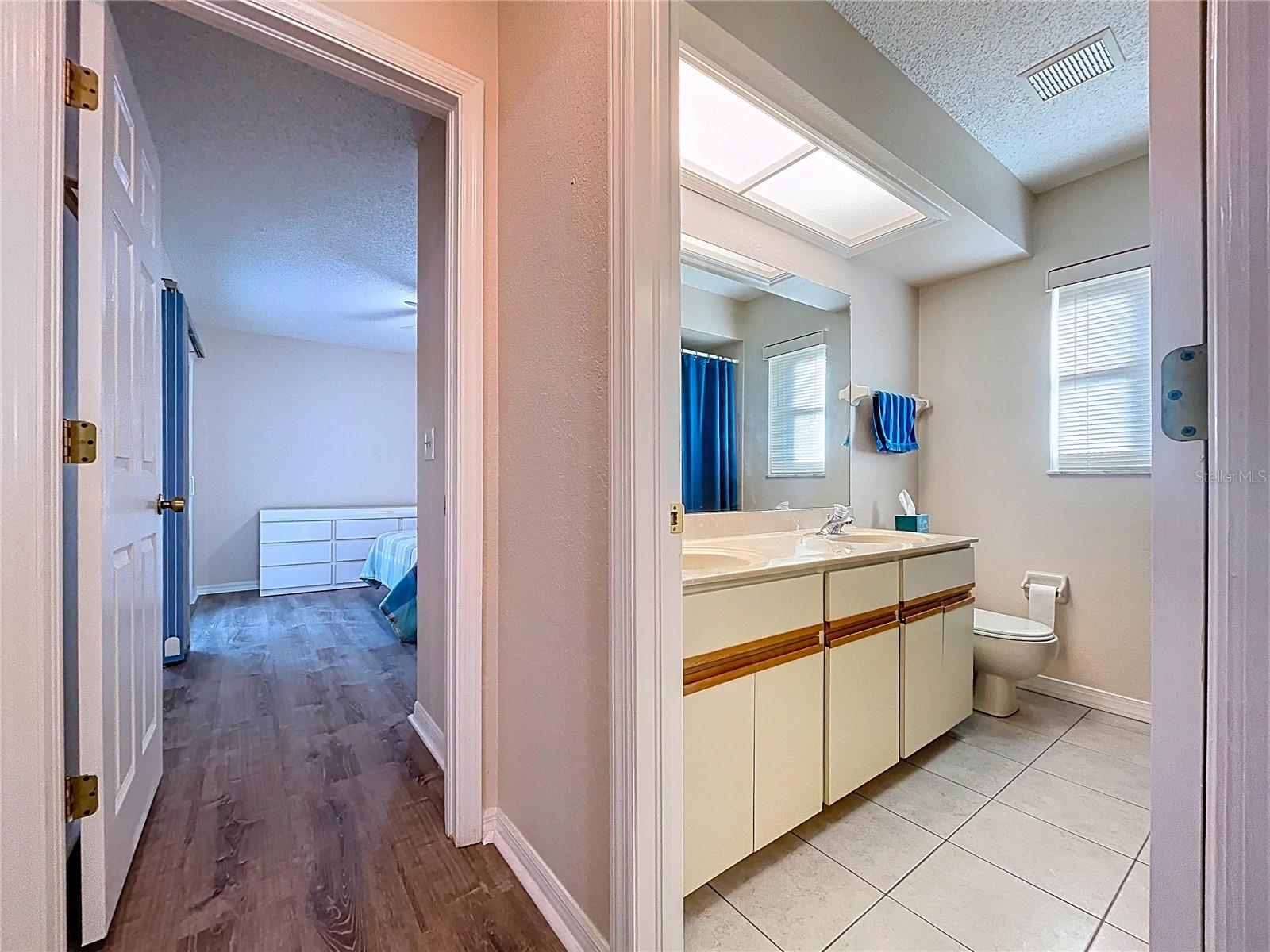 Listing photo id 33 for 12271 Katherwood Street