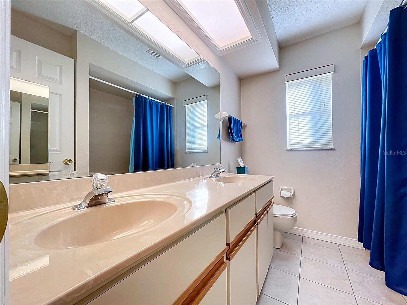 Listing photo id 34 for 12271 Katherwood Street