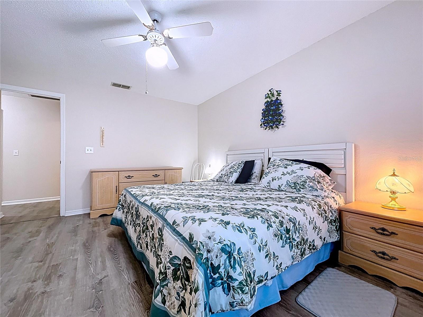 Listing photo id 43 for 12271 Katherwood Street