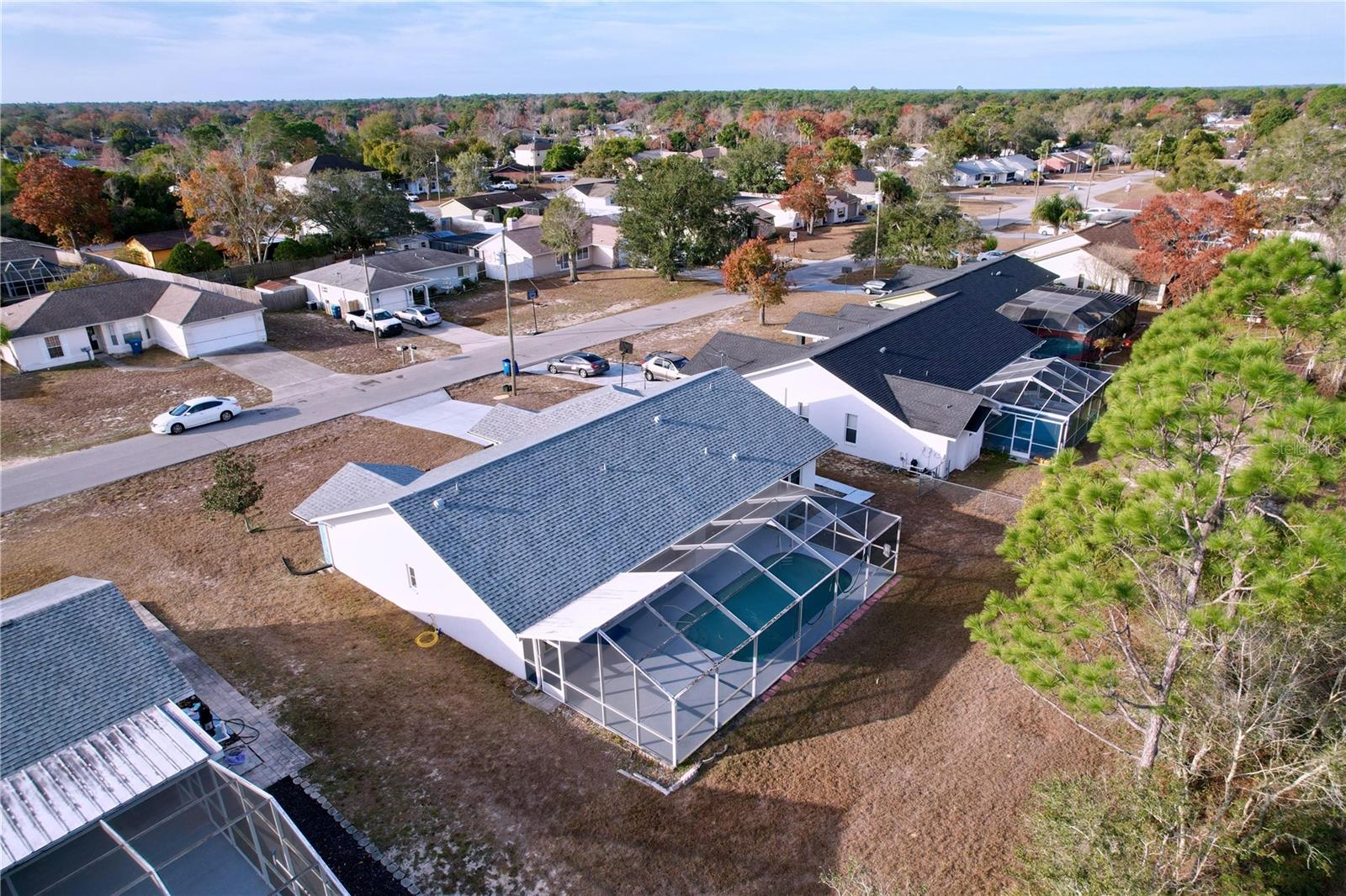 Listing photo id 63 for 12271 Katherwood Street