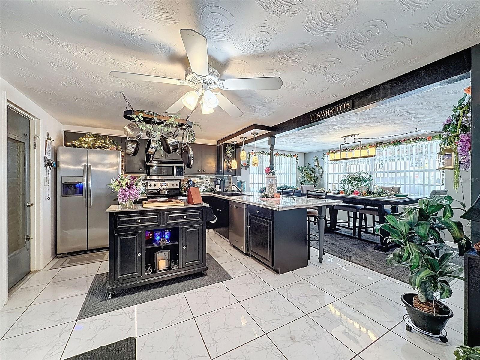 Image 2 of 47 For 3529 Garfield Drive