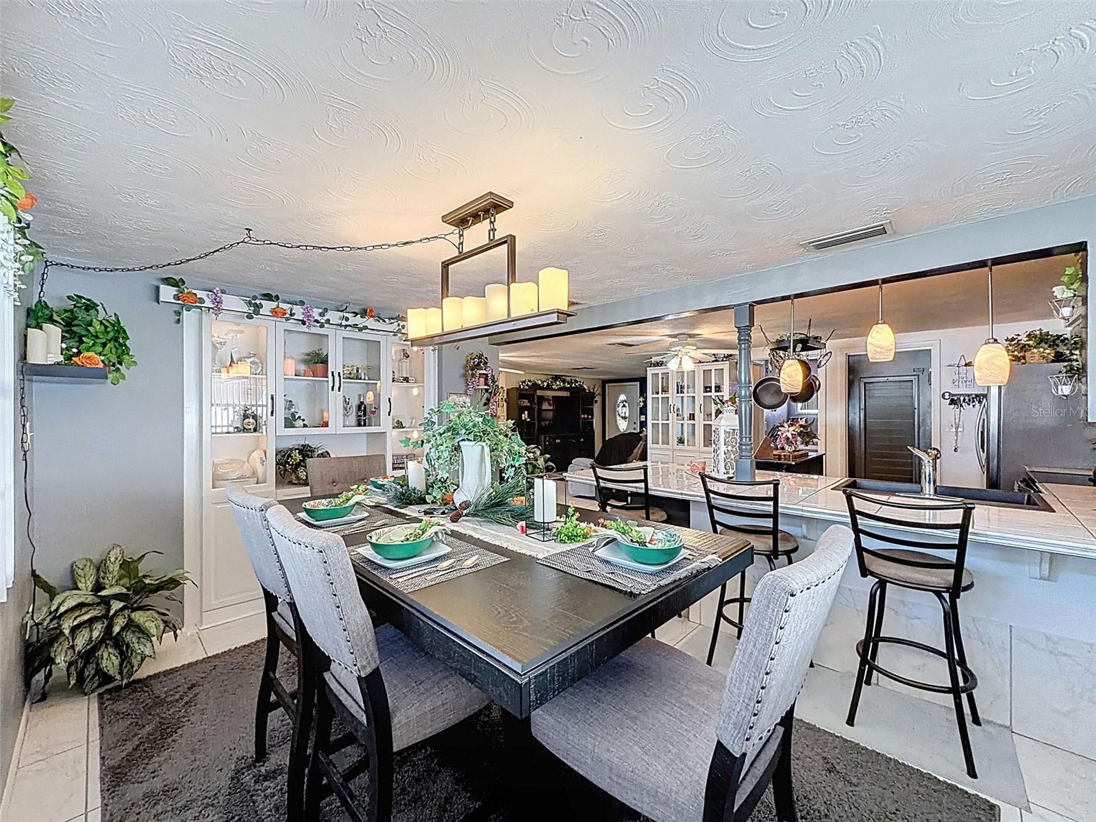 Image 23 of 47 For 3529 Garfield Drive