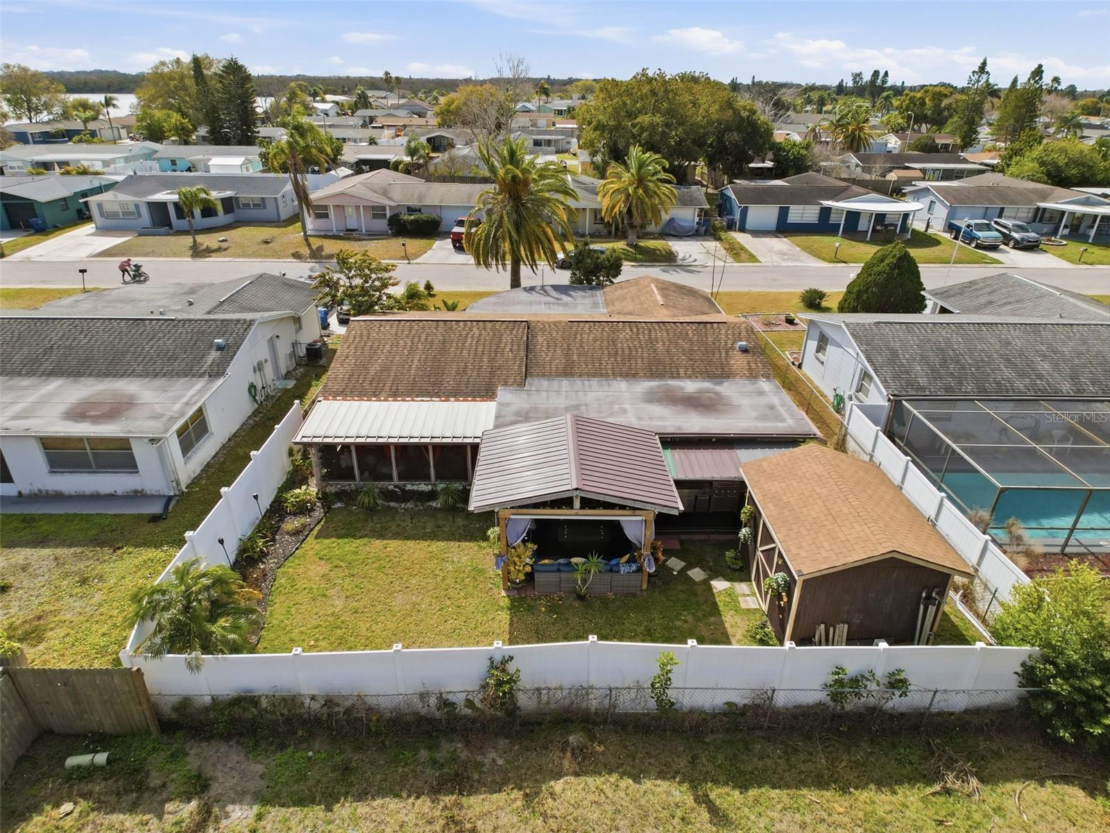 Image 39 of 47 For 3529 Garfield Drive