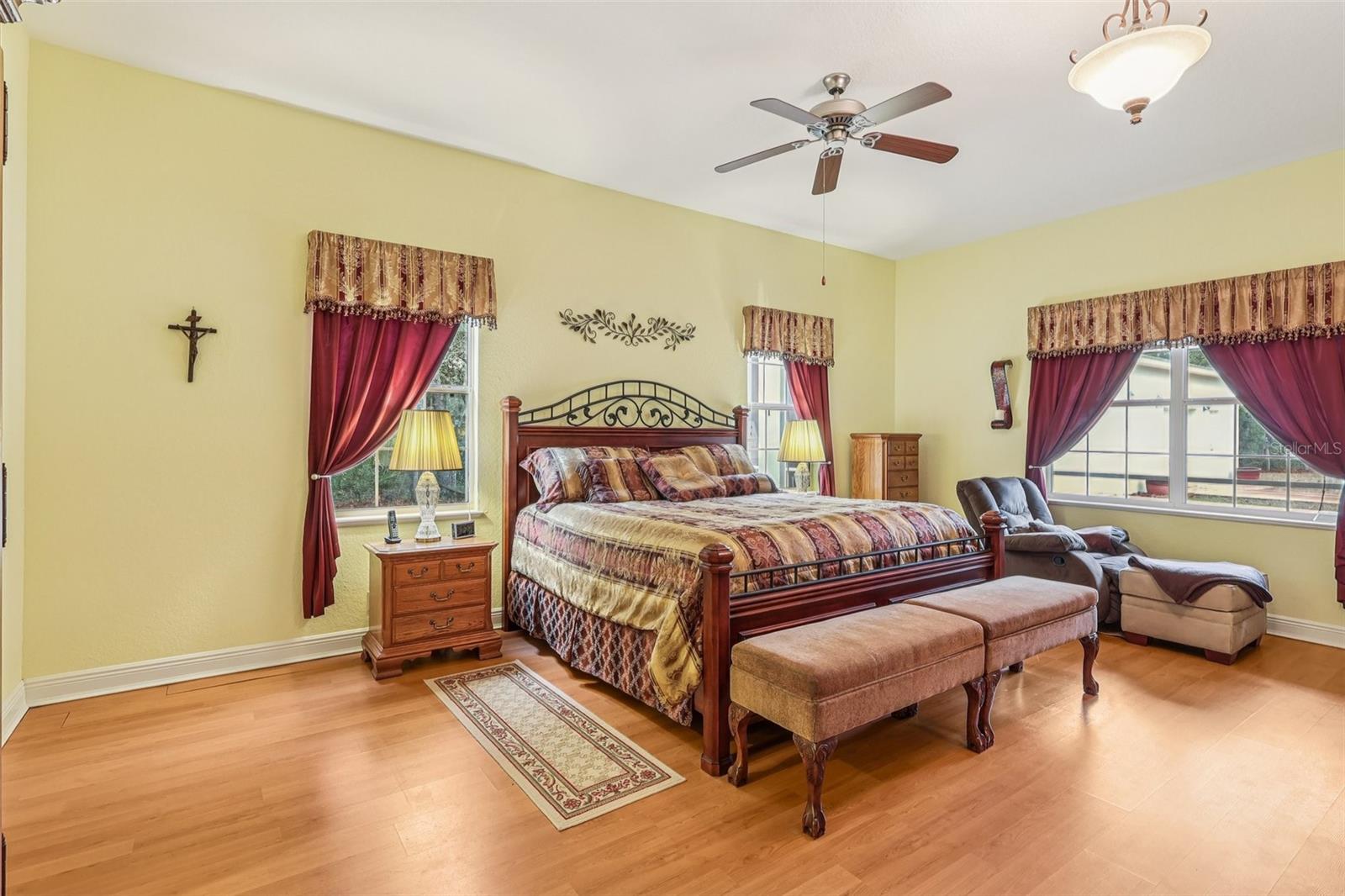 Image 10 of 92 For 30342 Vitex Avenue