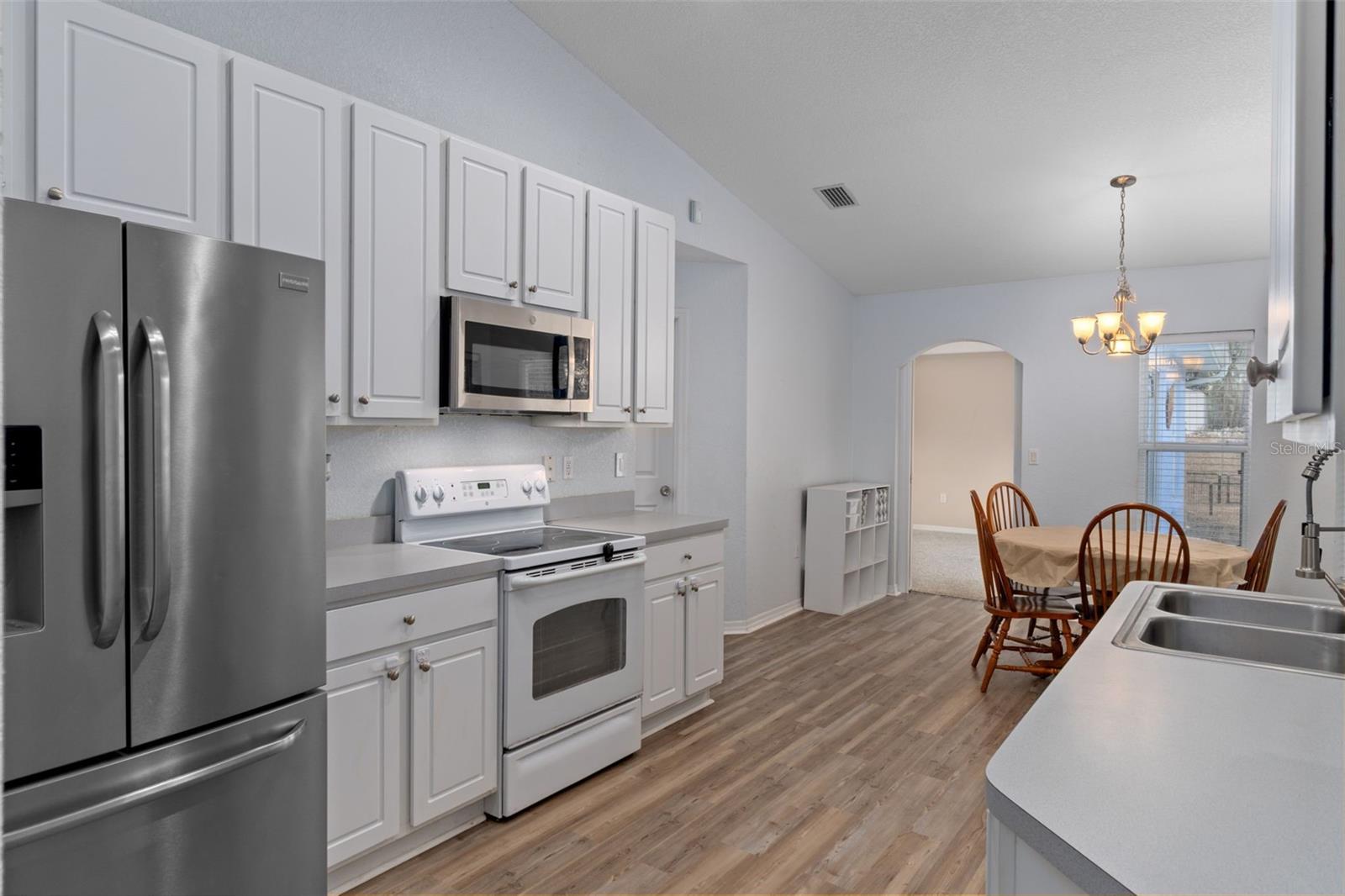 Image 12 of 43 For 10041 Kimbrough Drive