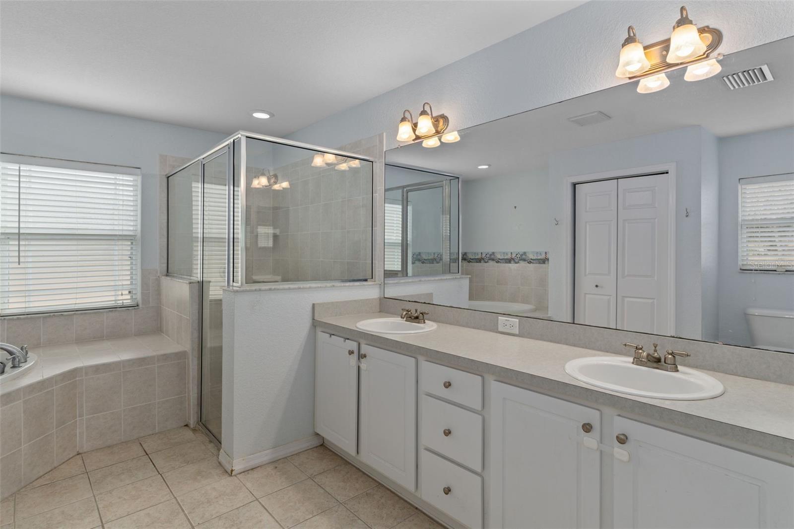 Image 23 of 43 For 10041 Kimbrough Drive