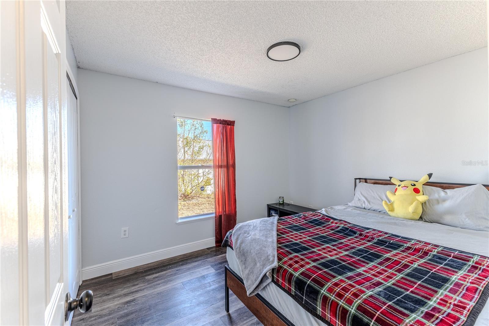 Image 22 of 34 For 5437 Freeport Drive