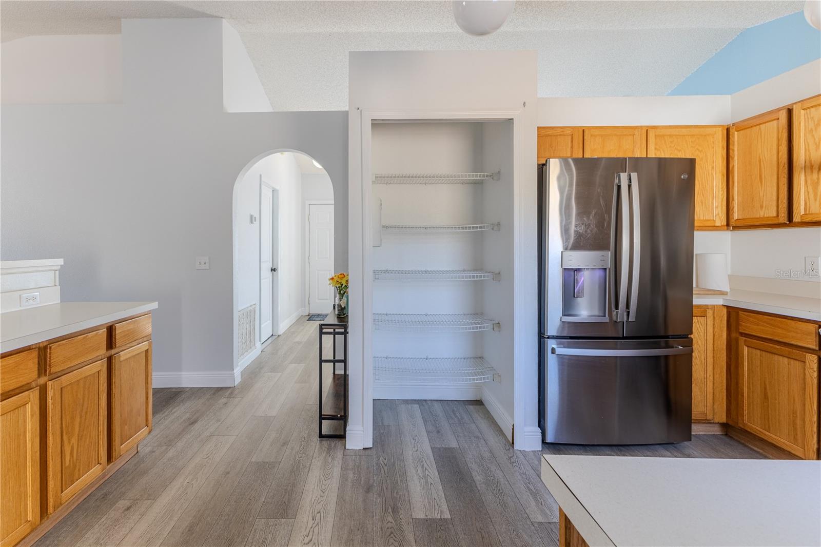 Image 7 of 34 For 5437 Freeport Drive