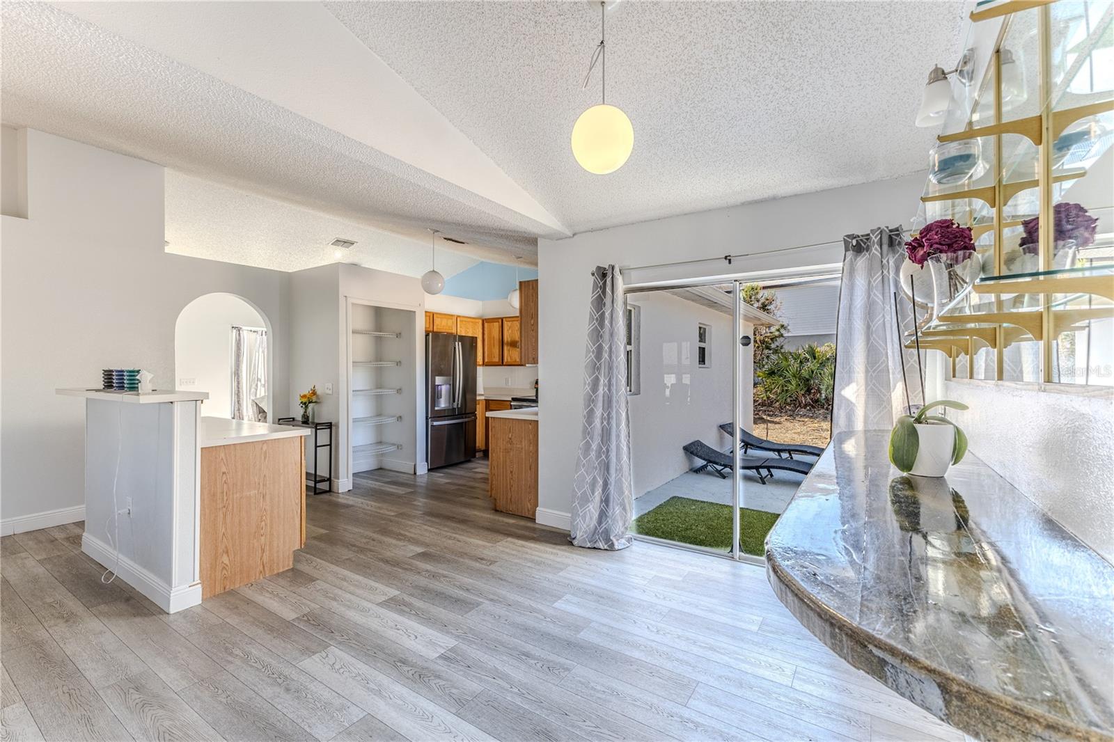 Image 8 of 34 For 5437 Freeport Drive