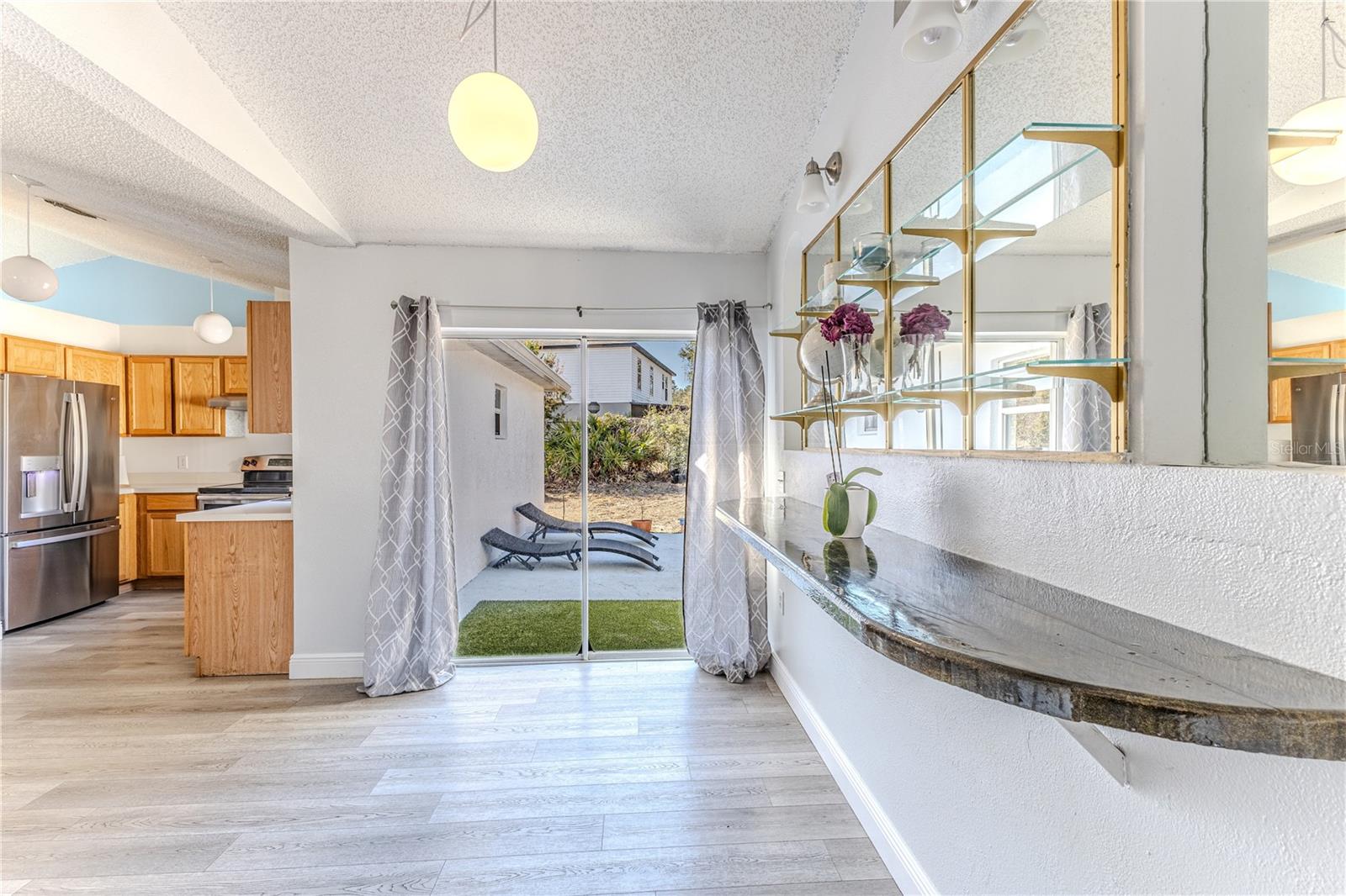 Image 9 of 34 For 5437 Freeport Drive