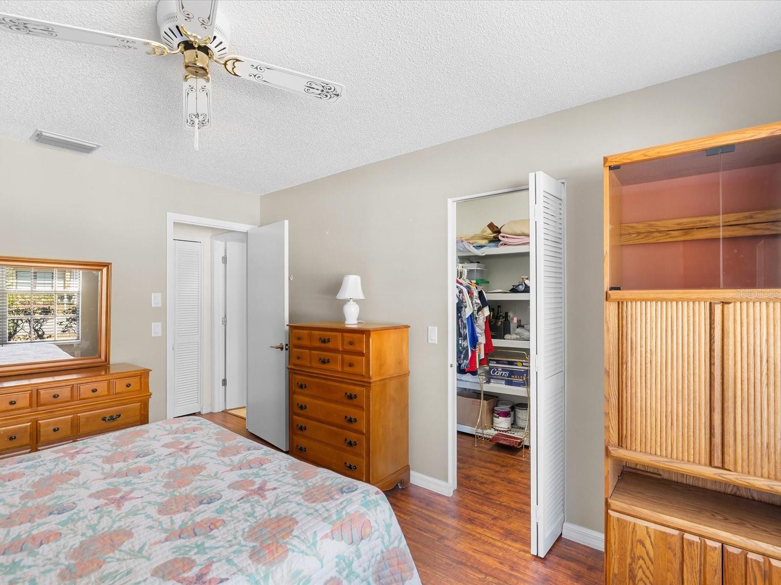 Image 17 of 62 For 6580 Brambleleaf Drive