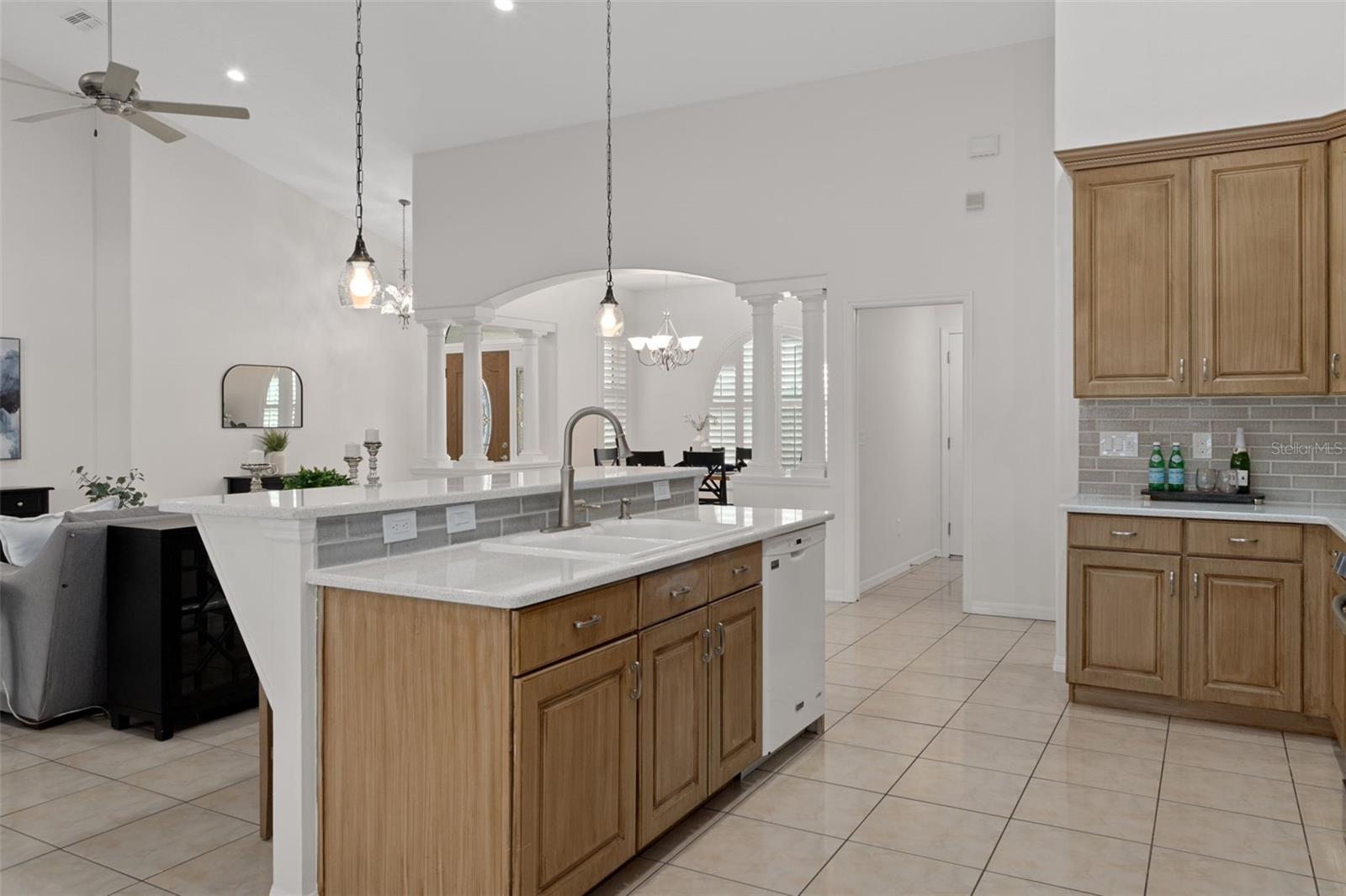 Image 15 of 54 For 9143 Luncarty Drive