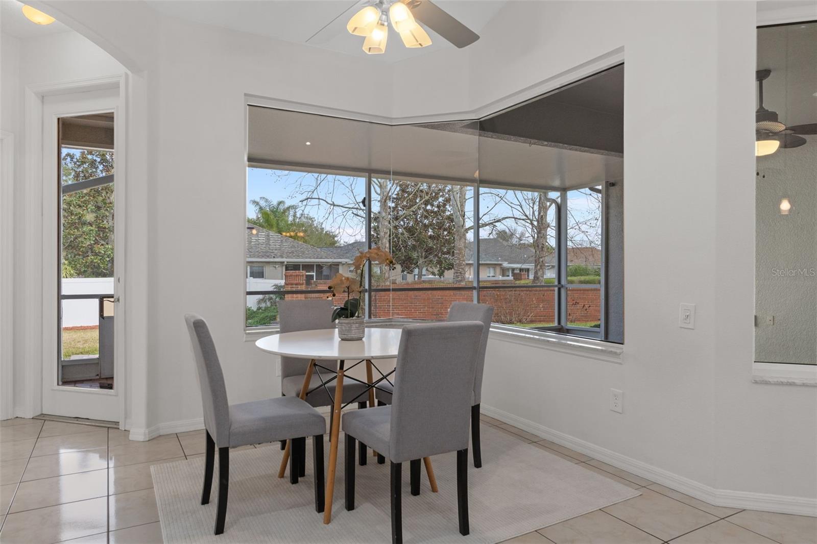 Image 17 of 54 For 9143 Luncarty Drive