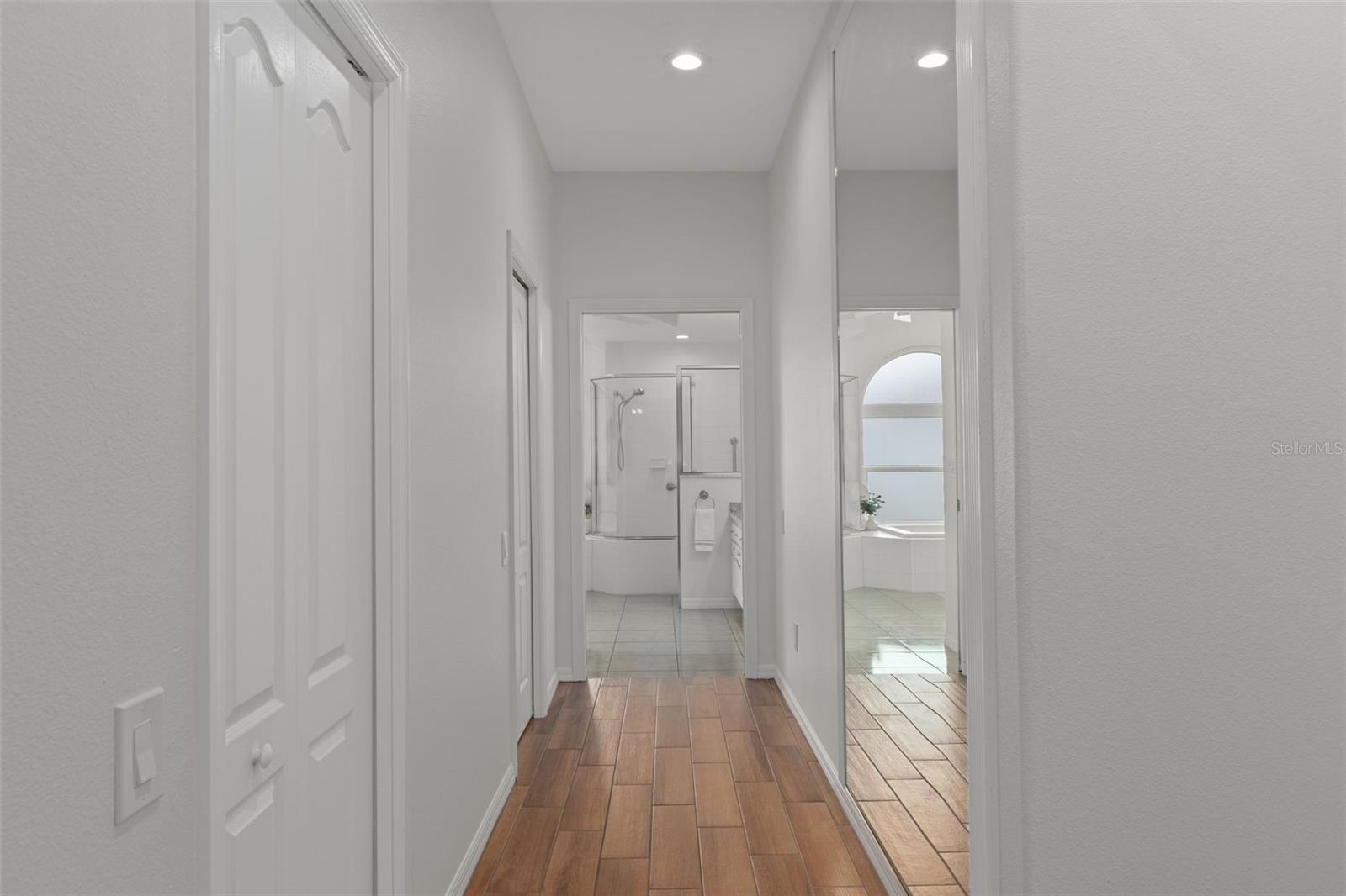 Image 22 of 54 For 9143 Luncarty Drive