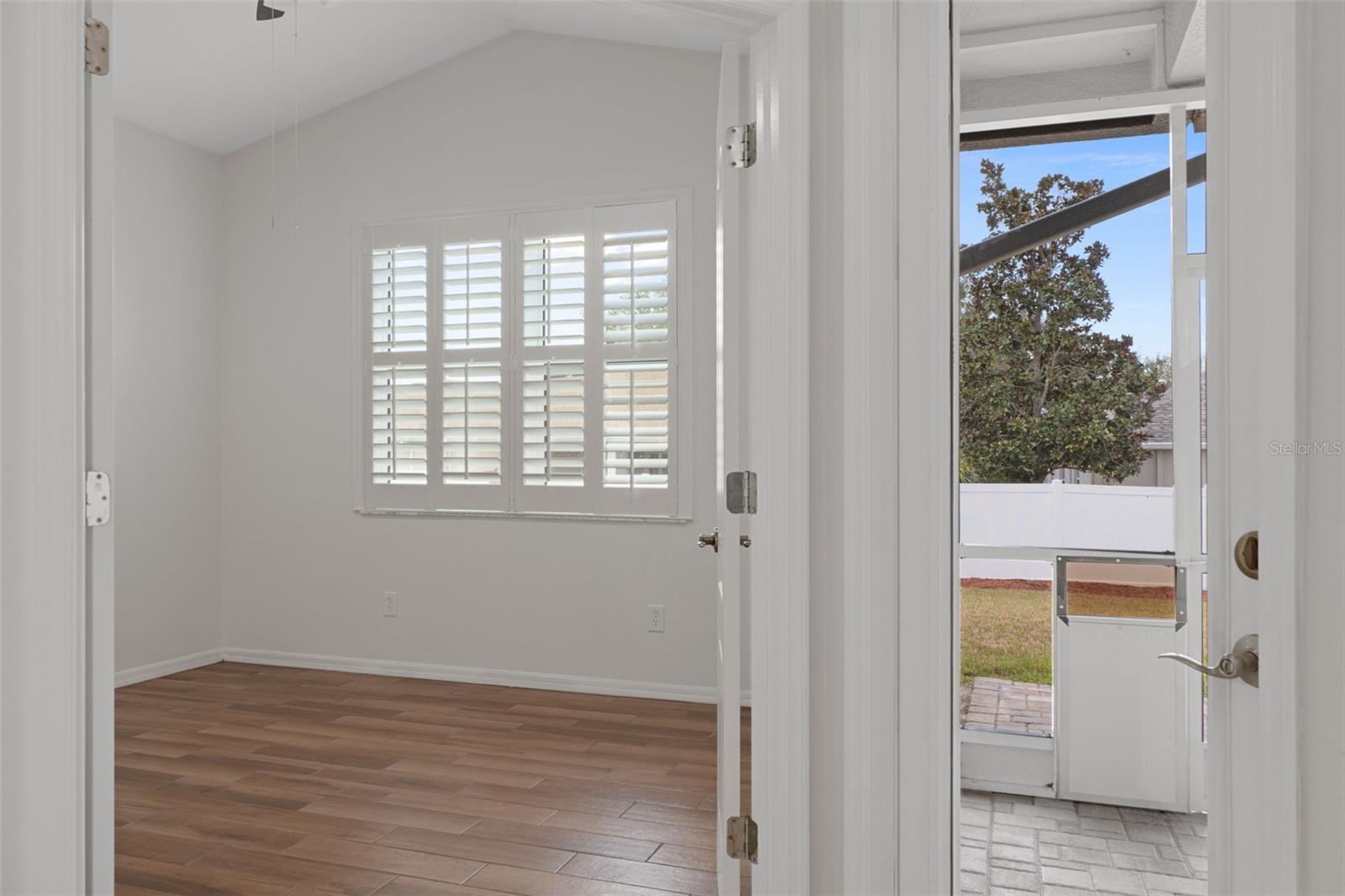 Image 28 of 54 For 9143 Luncarty Drive