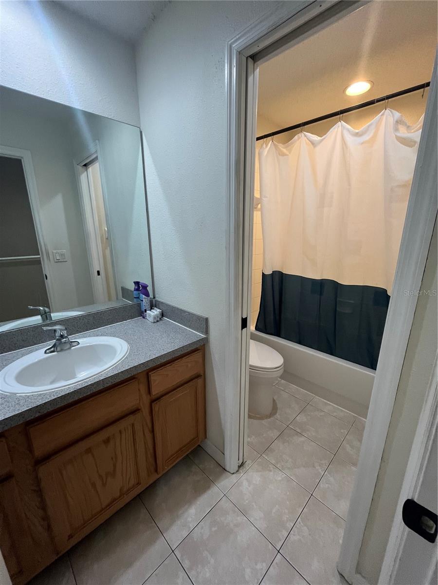 Image 22 of 44 For 1914 Oswego Drive