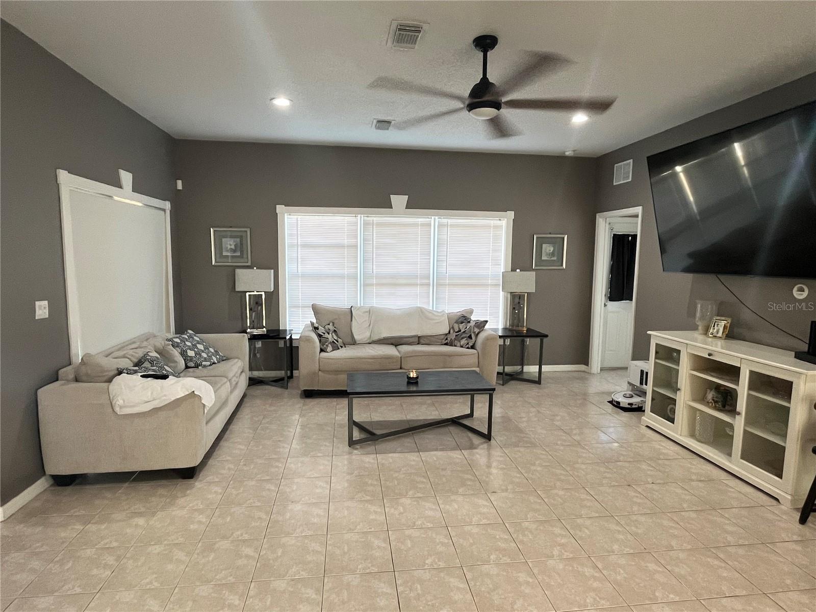 Image 8 of 44 For 1914 Oswego Drive