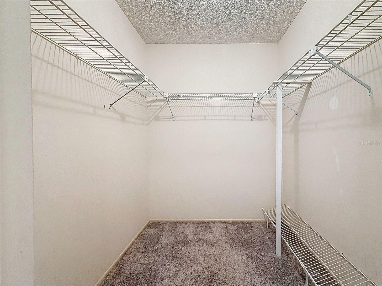 Image 57 of 72 For 1196 Macfarlane Avenue