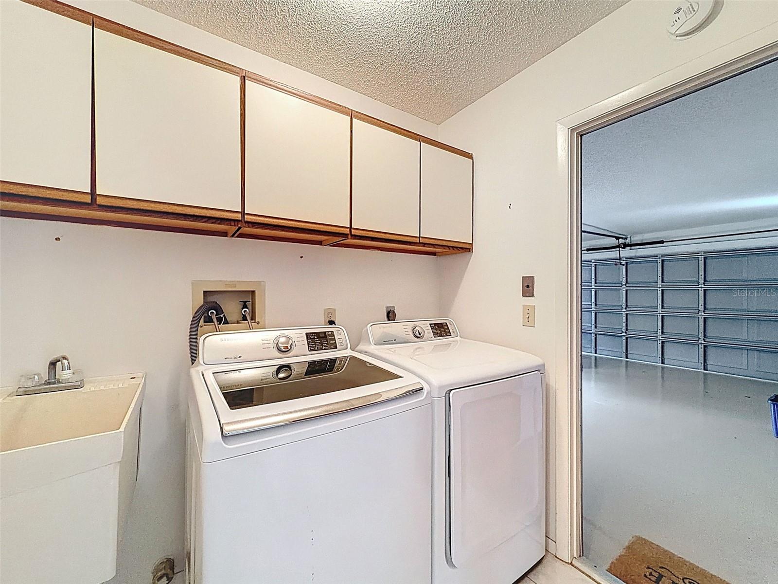 Image 59 of 72 For 1196 Macfarlane Avenue