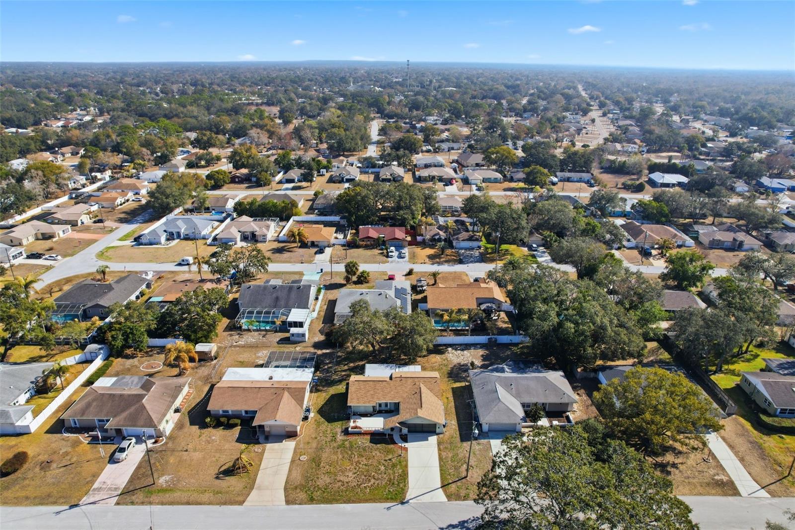 Image 65 of 72 For 1196 Macfarlane Avenue