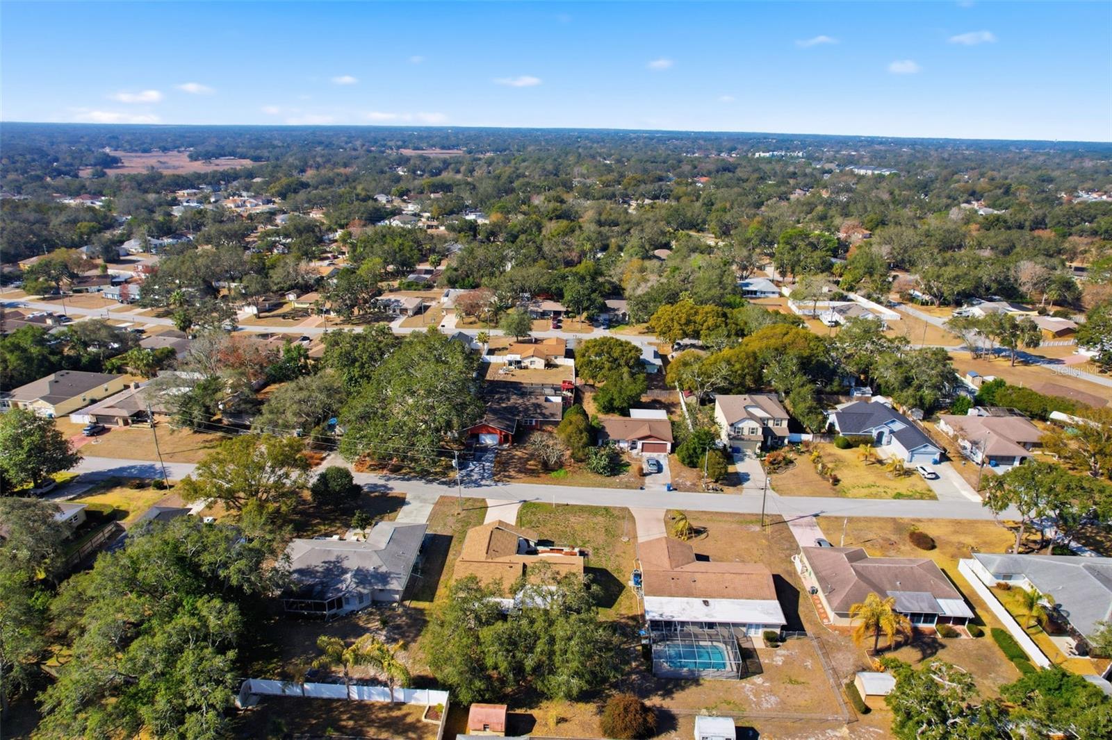 Image 69 of 72 For 1196 Macfarlane Avenue