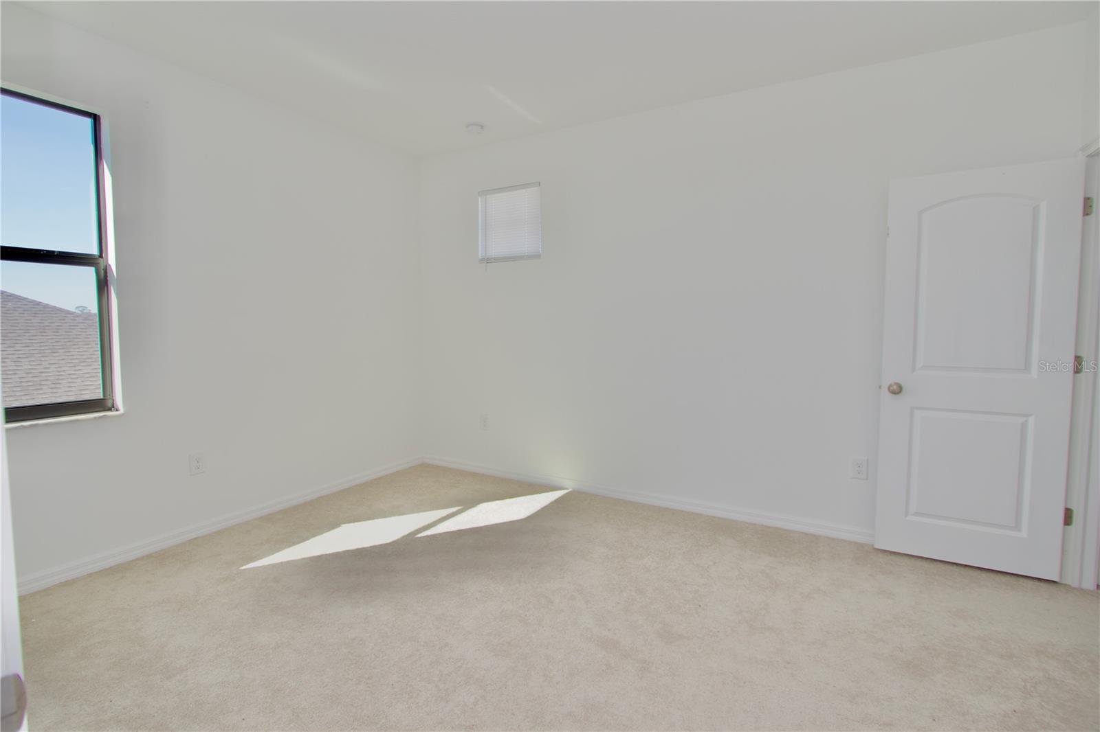 Image 22 of 29 For 13606 Moosehead Circle