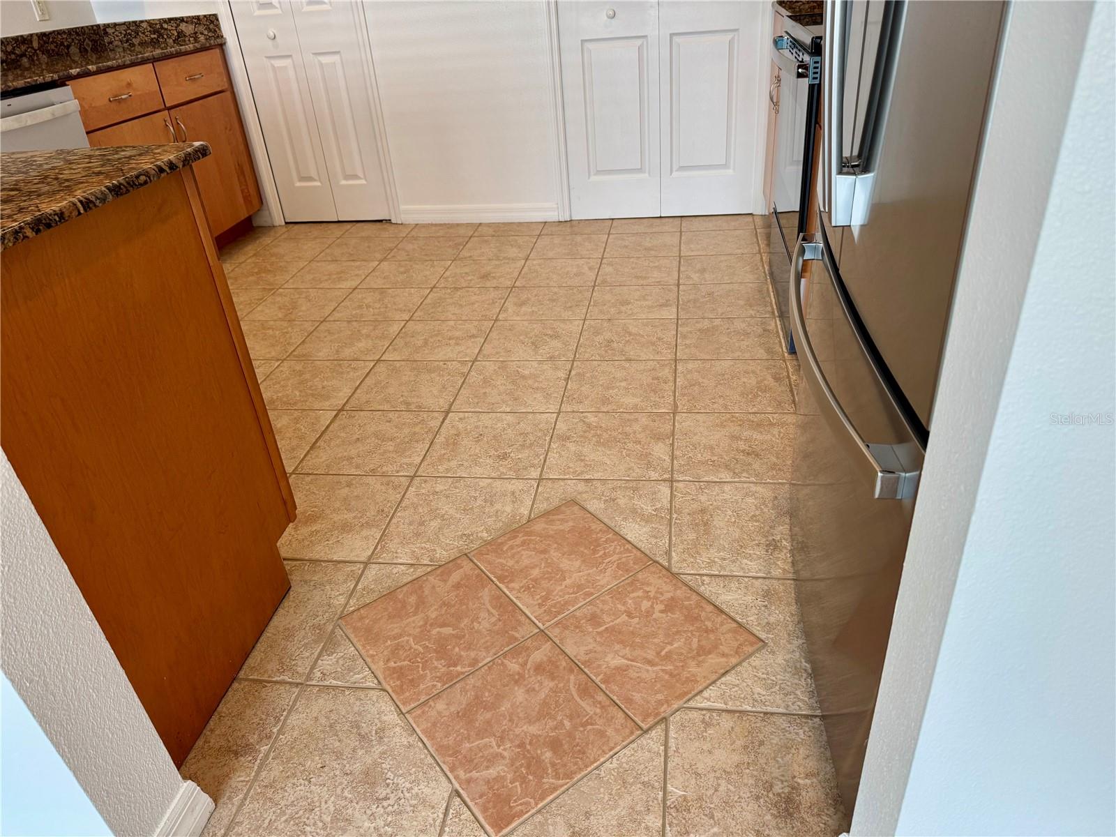 Image 11 of 26 For 21007 Sunpoint Way 202