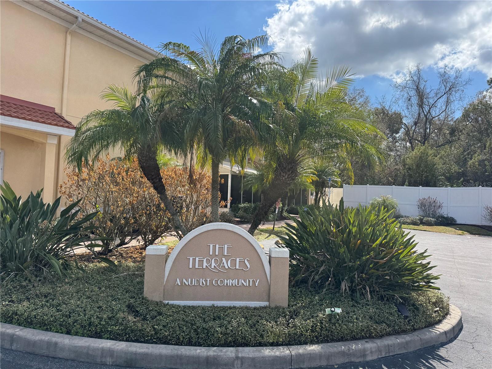 Image 2 of 26 For 21007 Sunpoint Way 202