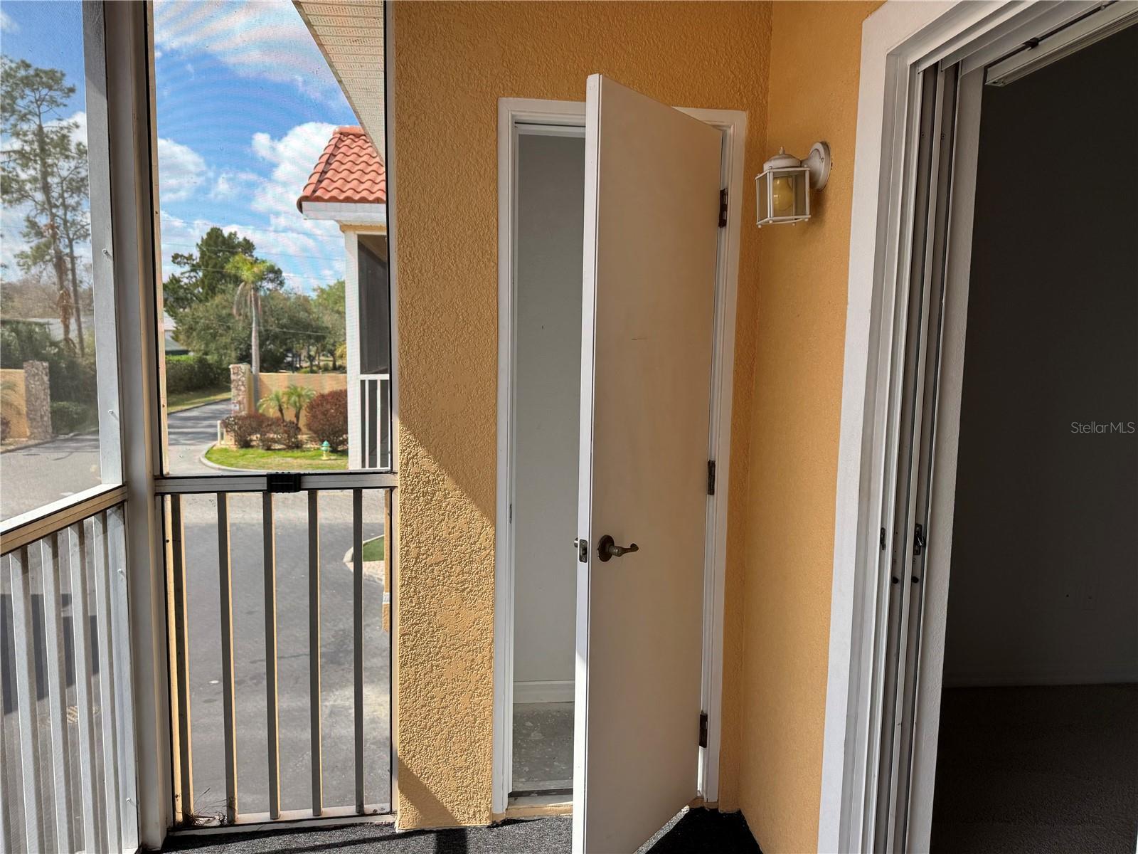 Image 8 of 26 For 21007 Sunpoint Way 202