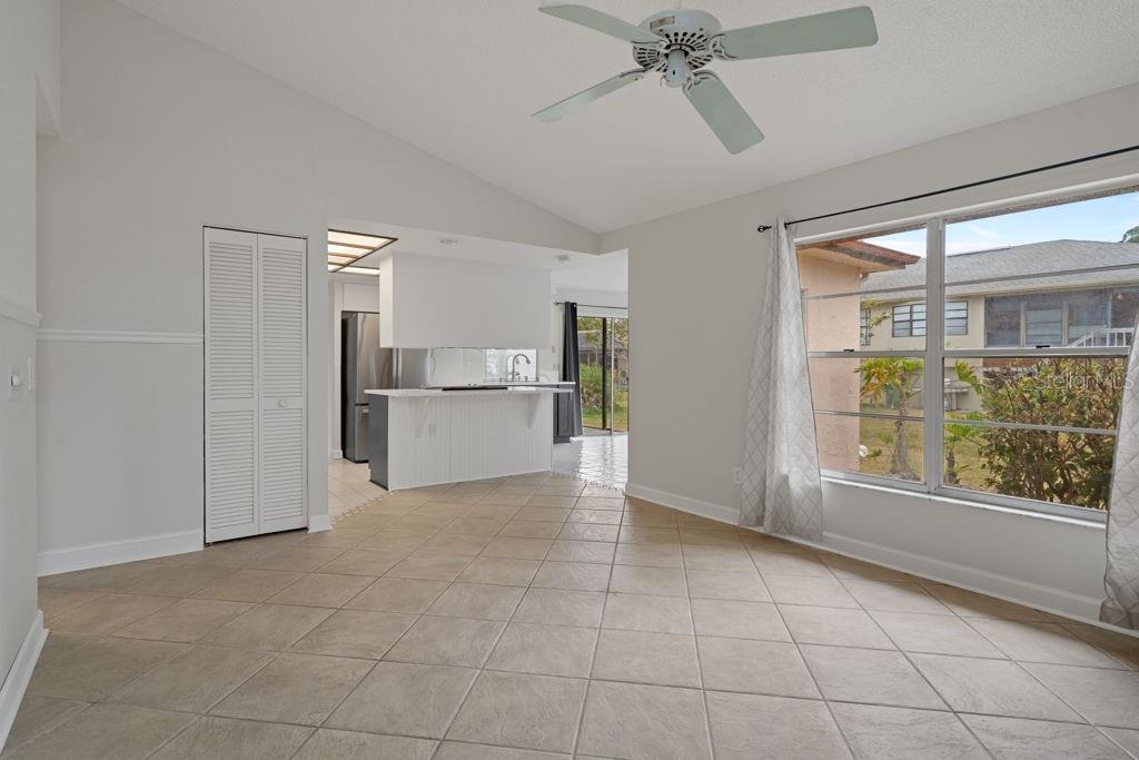 Image 21 of 62 For 5524 Gridley Lane