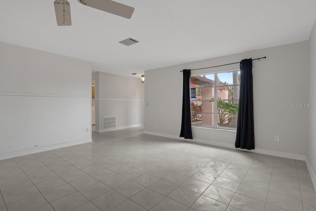 Image 9 of 62 For 5524 Gridley Lane